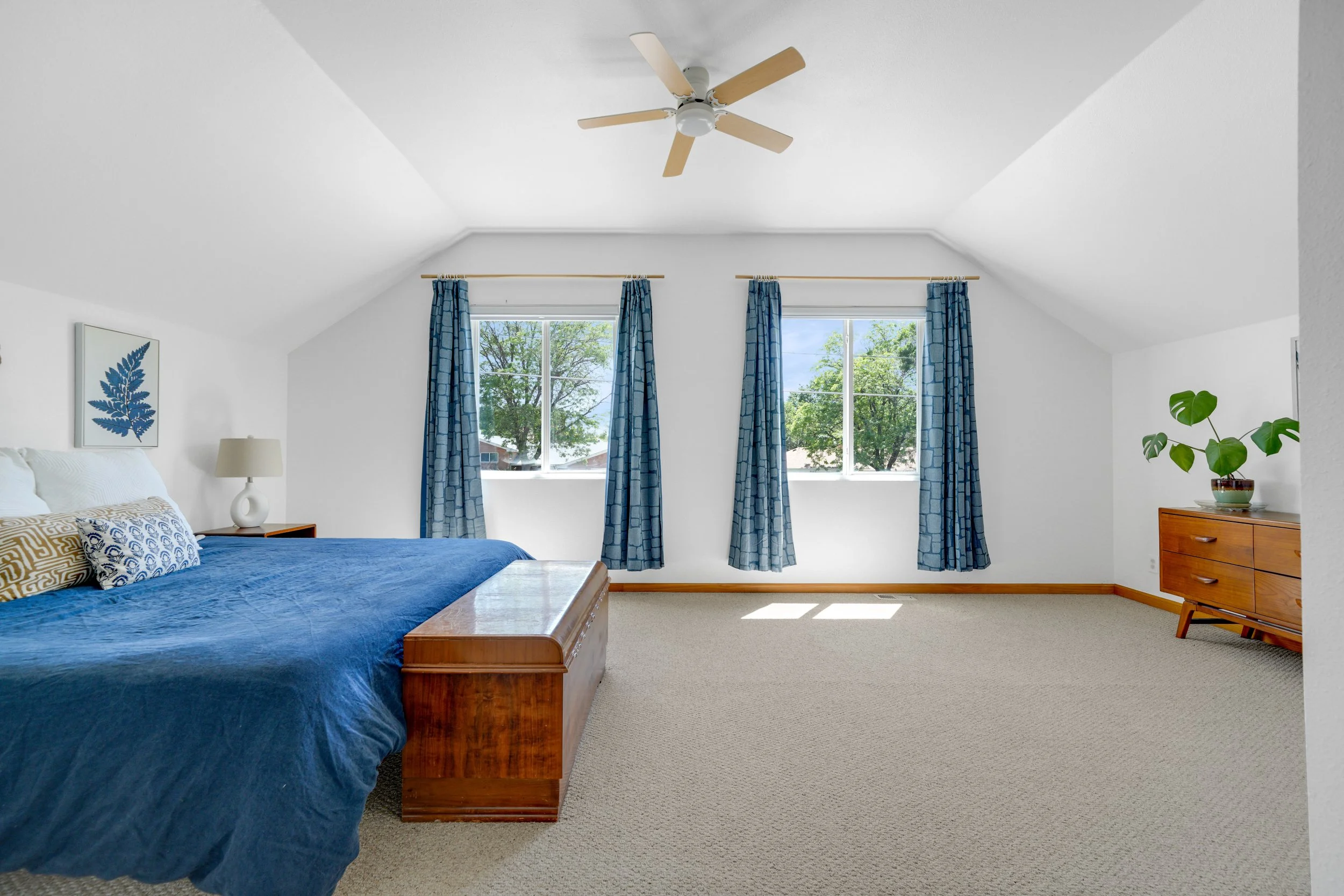 3555 Estes St(MLS)-37.jpg