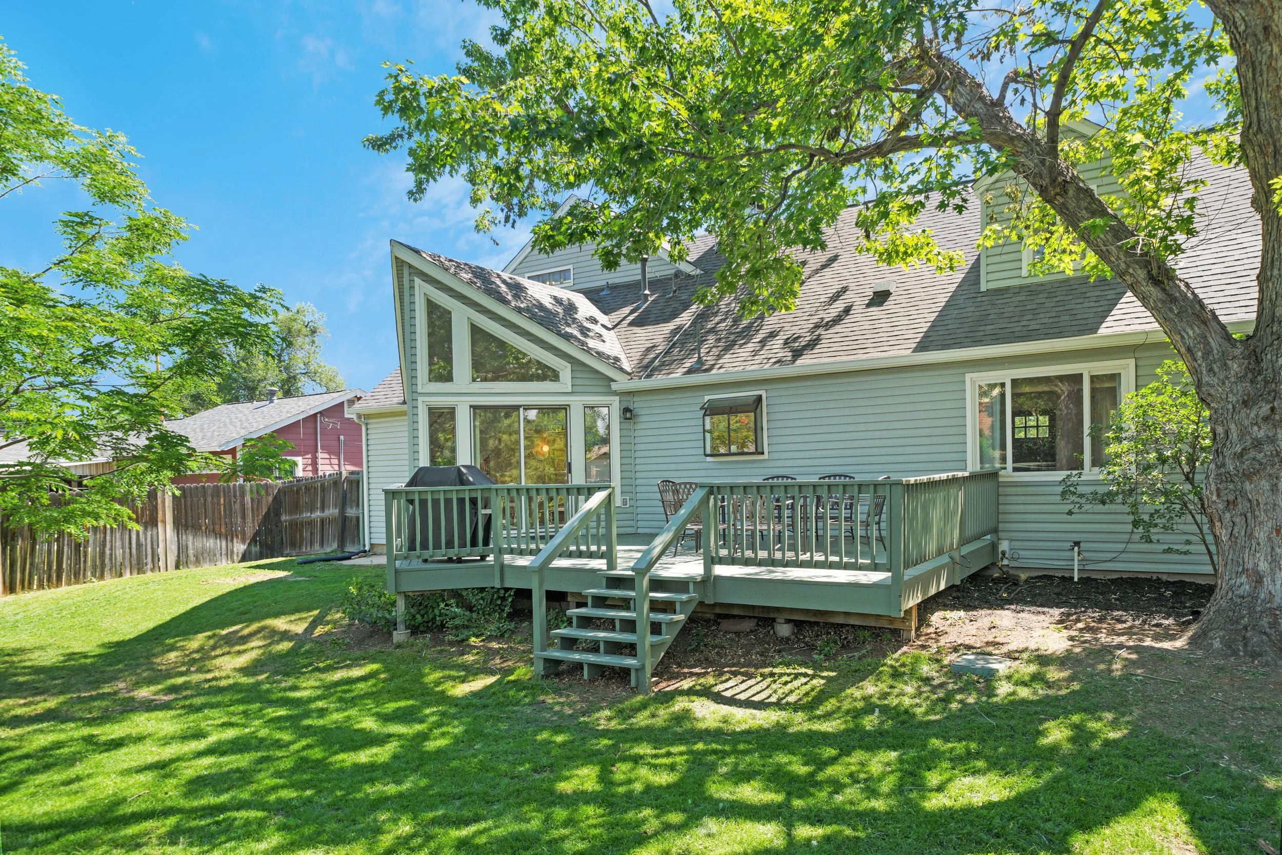 3555 Estes St(MLS)-5.jpg