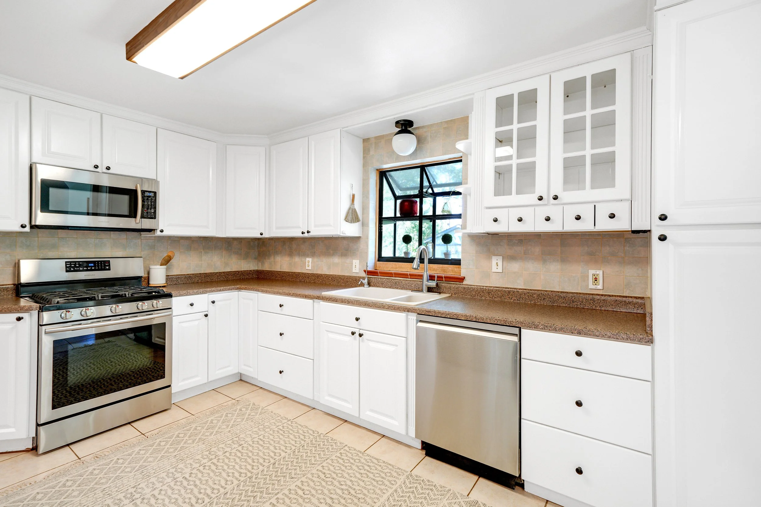 3555 Estes St(MLS)-16.jpg