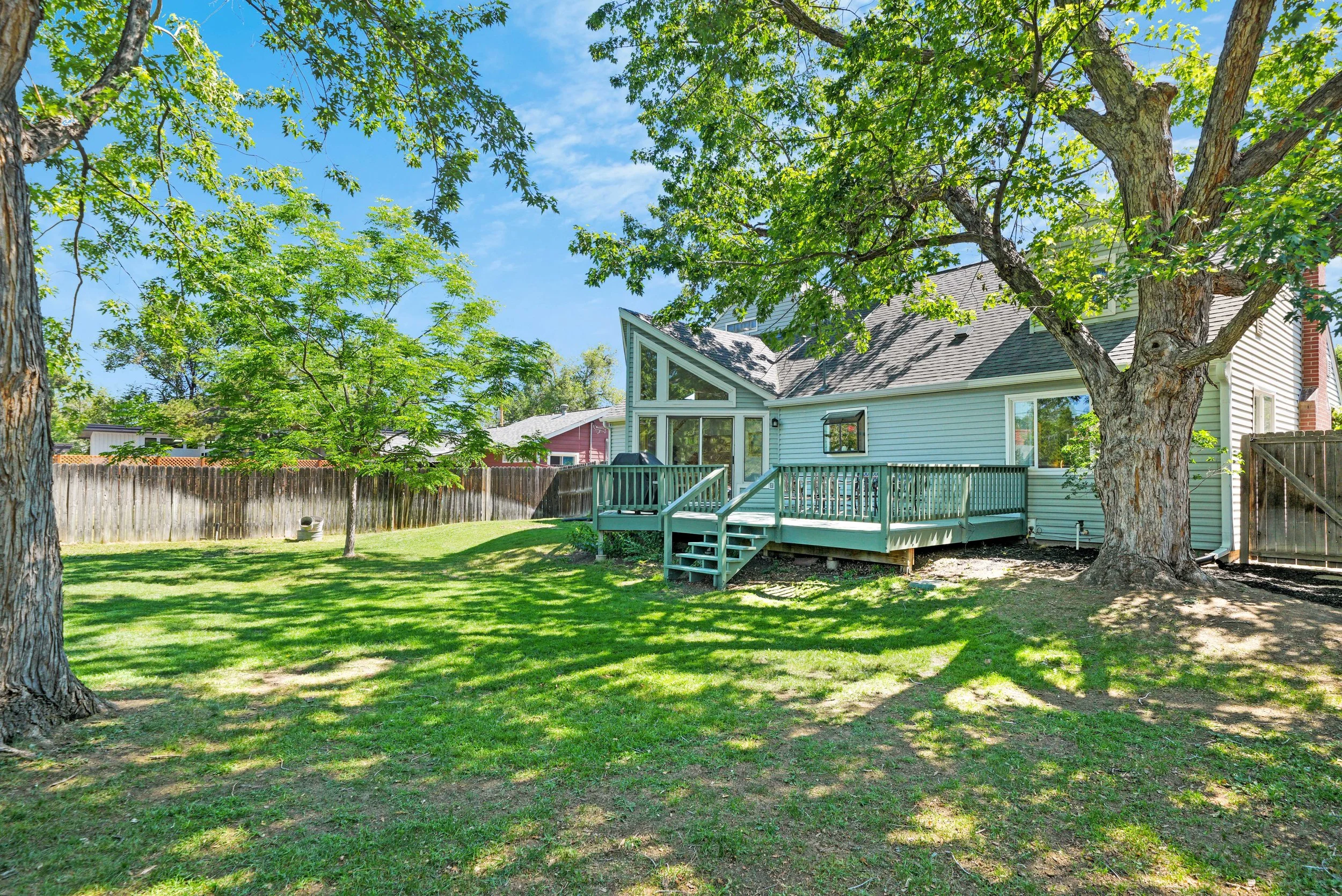 3555 Estes St(MLS)-6.jpg