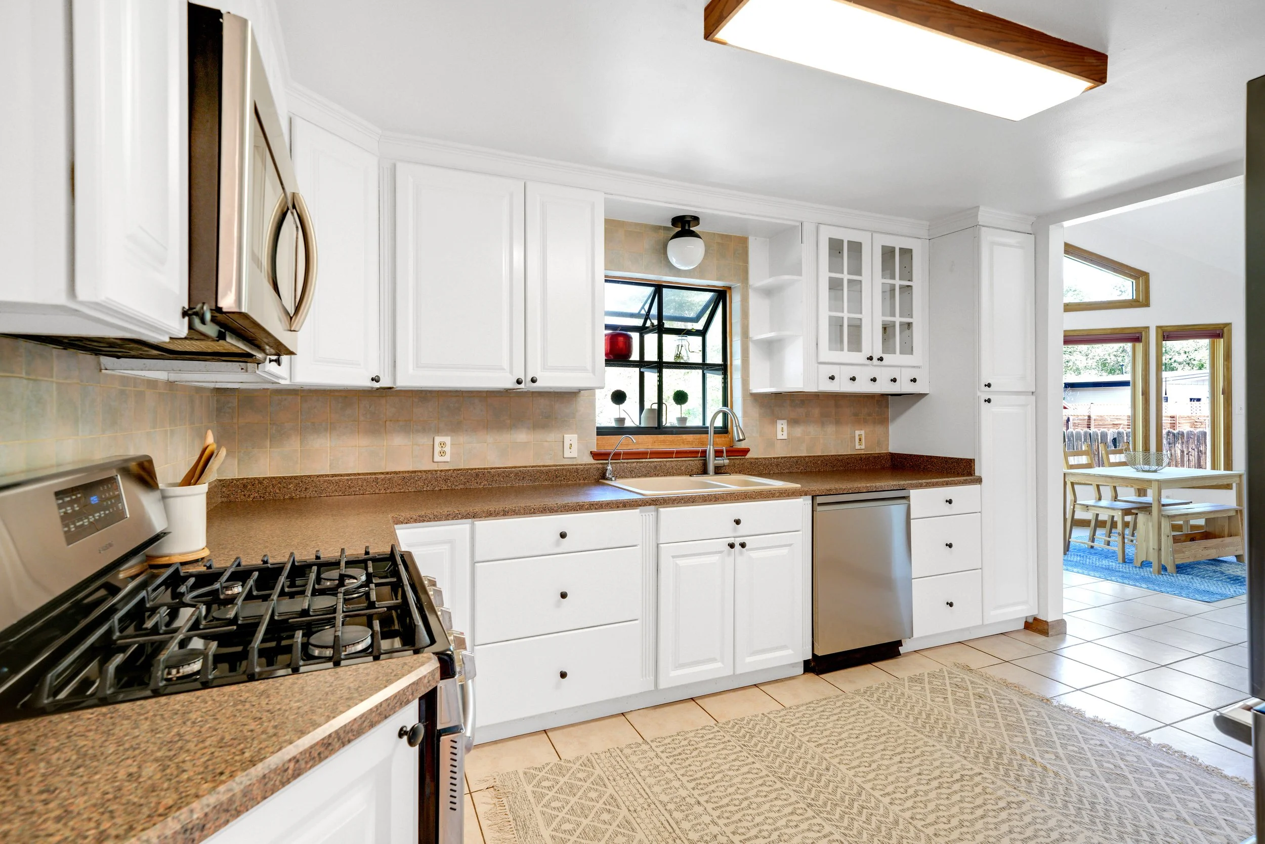 3555 Estes St(MLS)-17.jpg