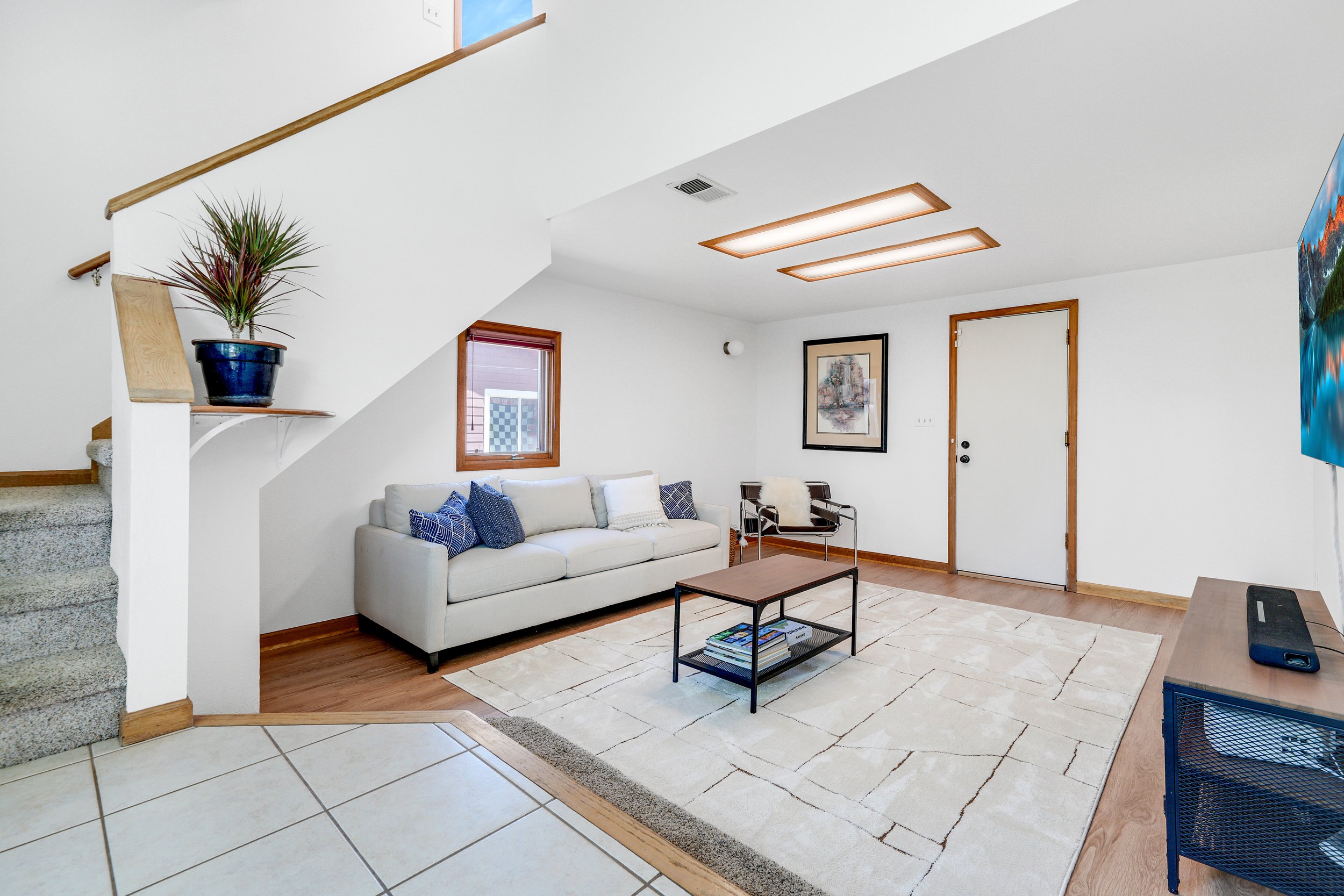 3555 Estes St(MLS)-40.jpg