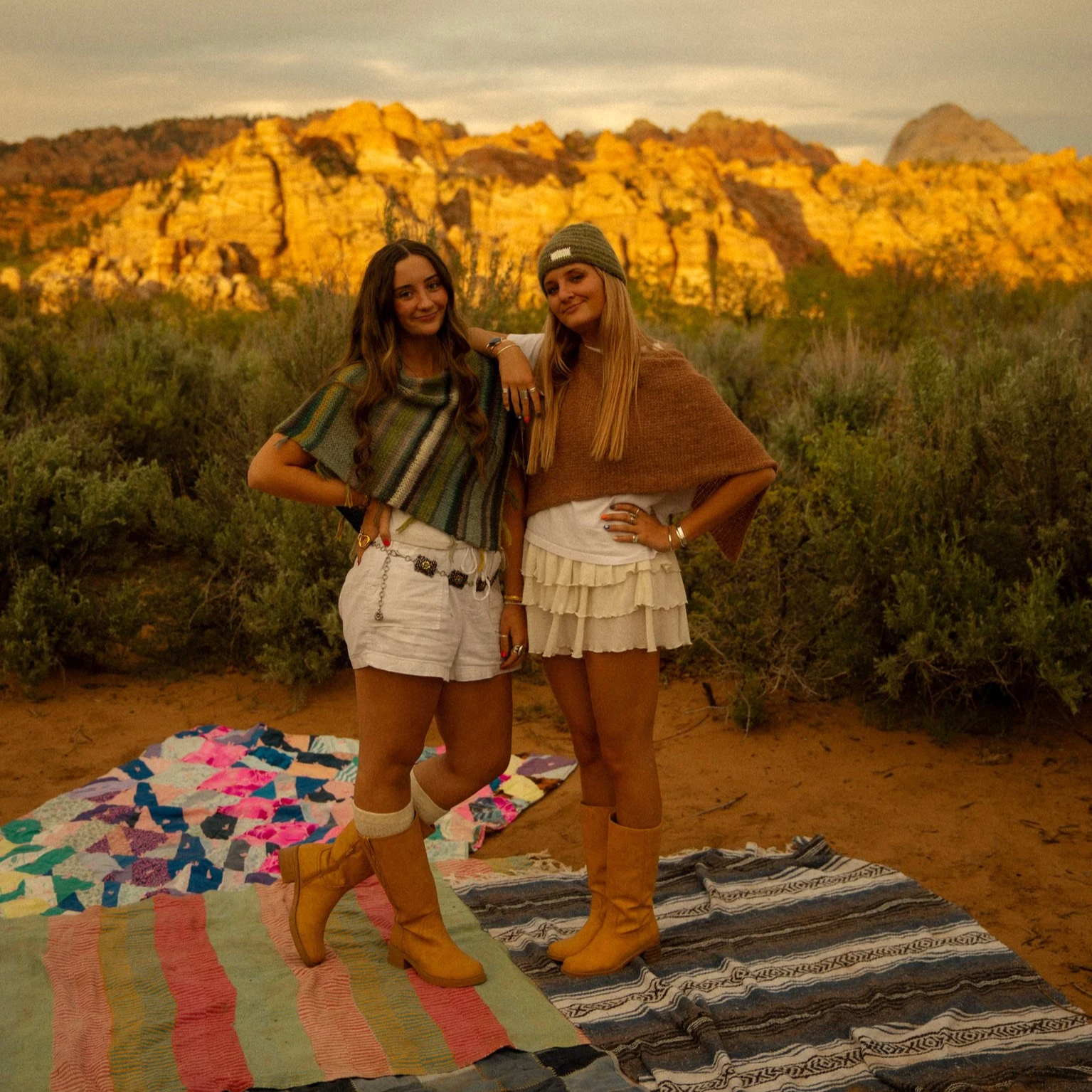 earthy+poncho+2.png
