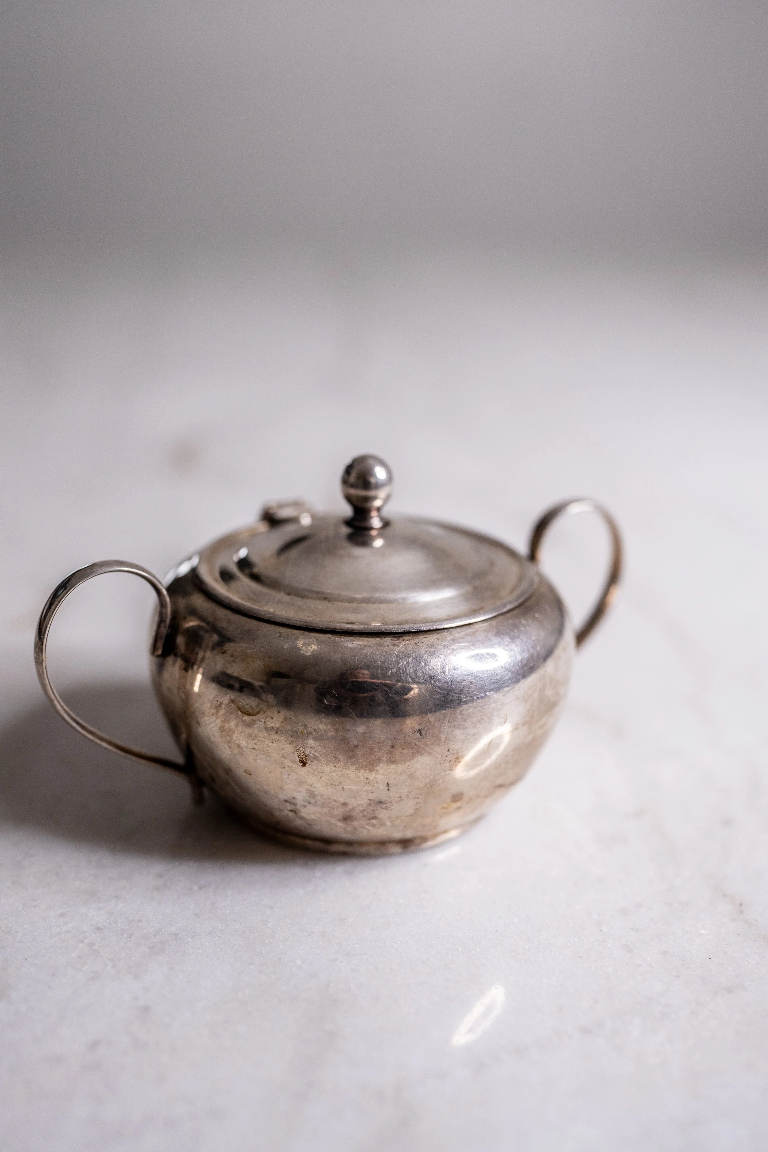 Vintage Ranleigh Australia "A1" Silver-Plated Lidded Sugar Bowl with Spoon Slot
