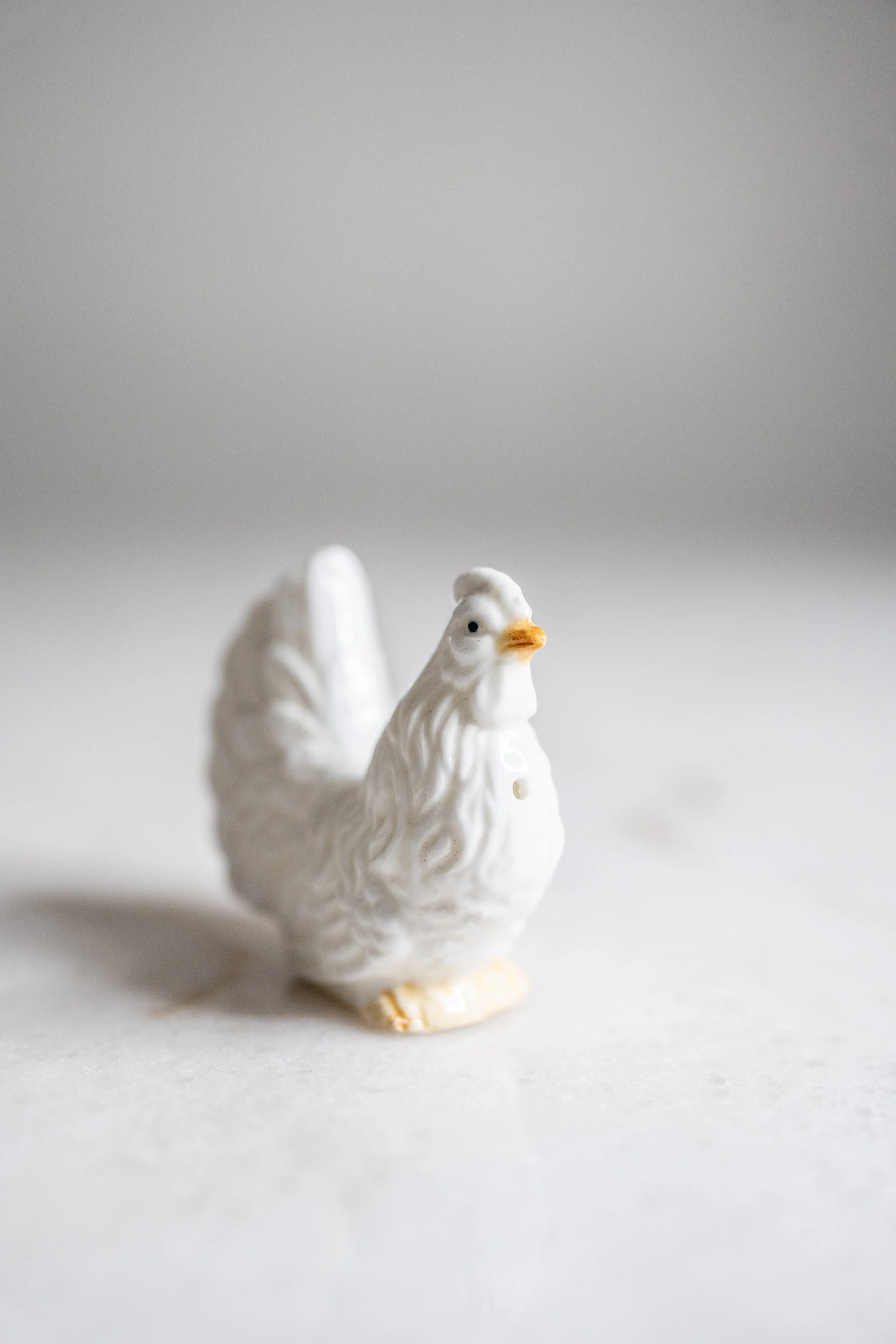 Vintage Ceramic White Hen Salt or Pepper Shaker