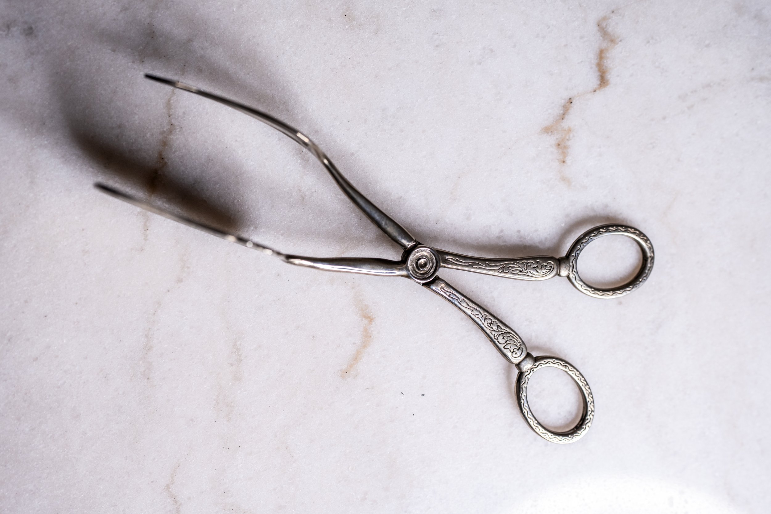 Vintage Silver Plated Ornate Scissor Style Pastry Sandwich Serving Tongs Italian