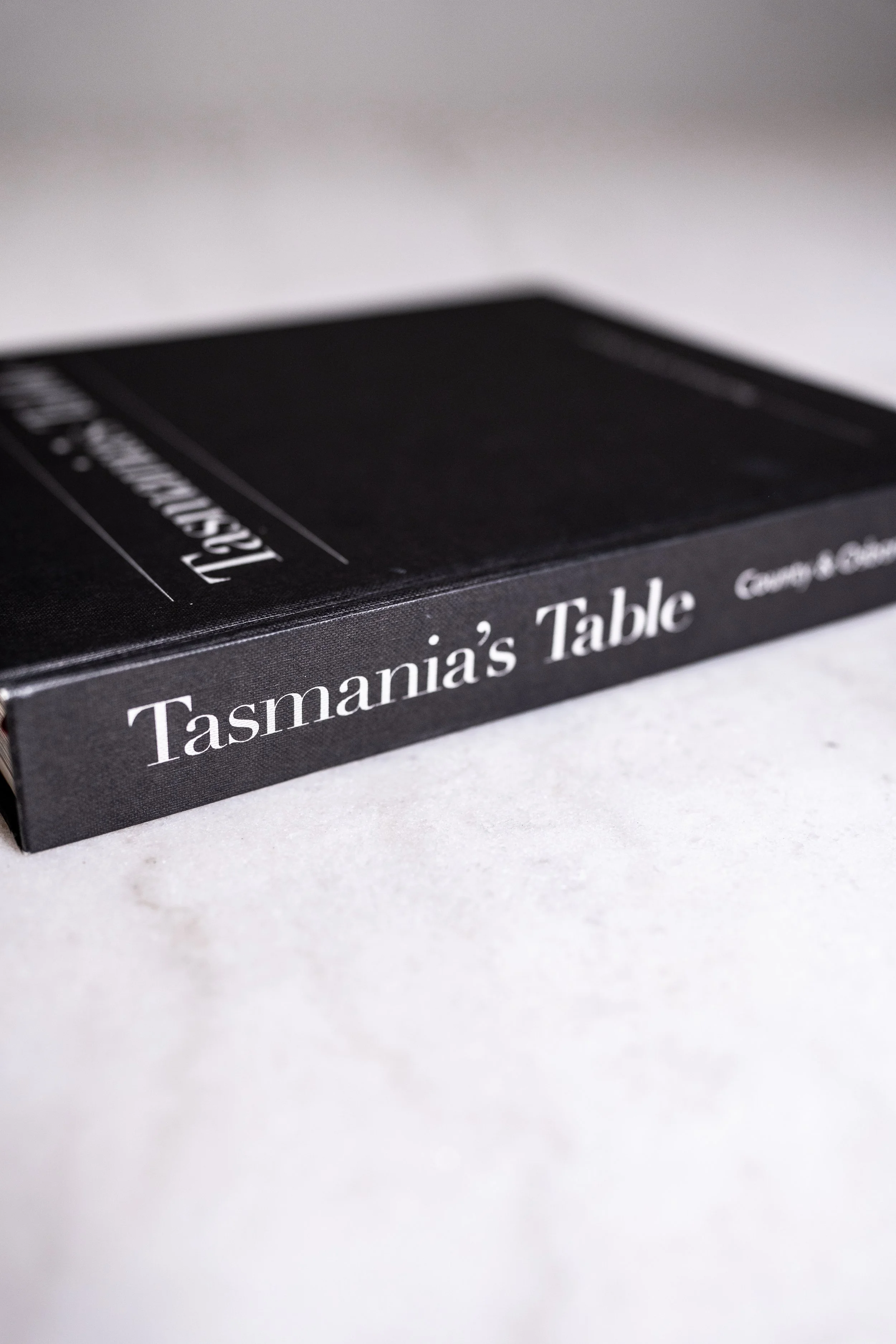 Tasmania's Table Hardcover Book – Paul County & Nick Osborne Retro Food Lover's Guide