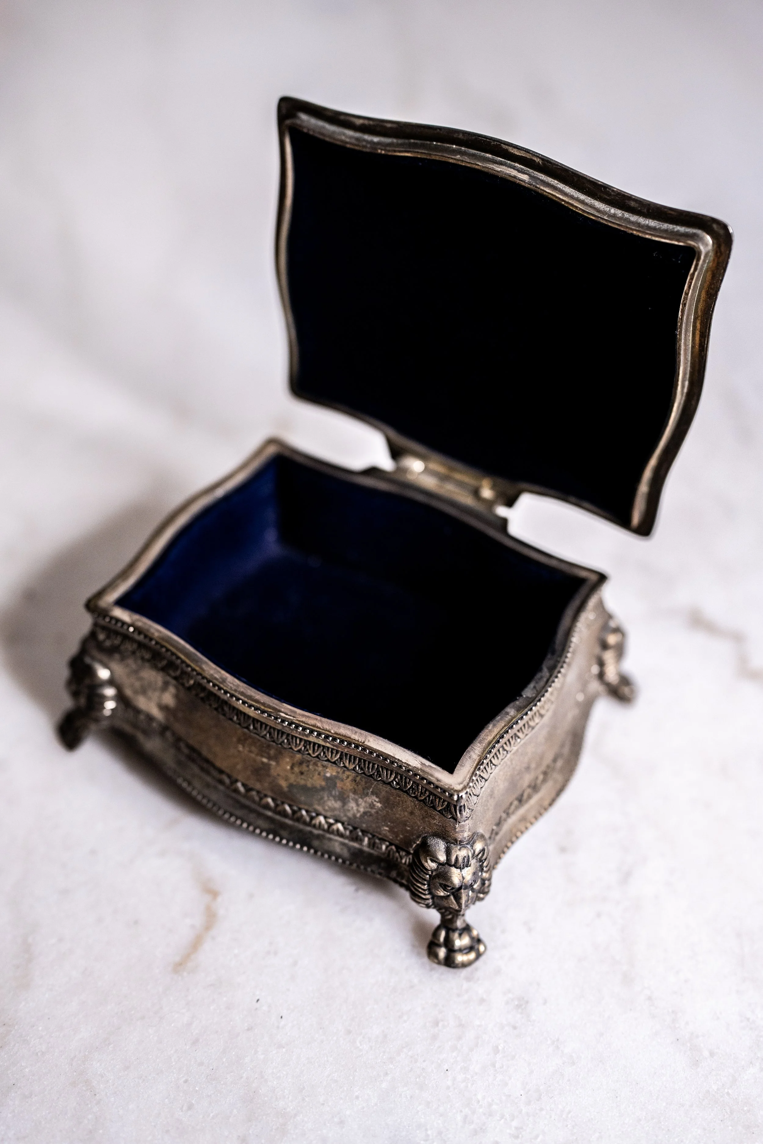 Vintage Silver Plated Jewelry Casket – Lion Head Paw Feet