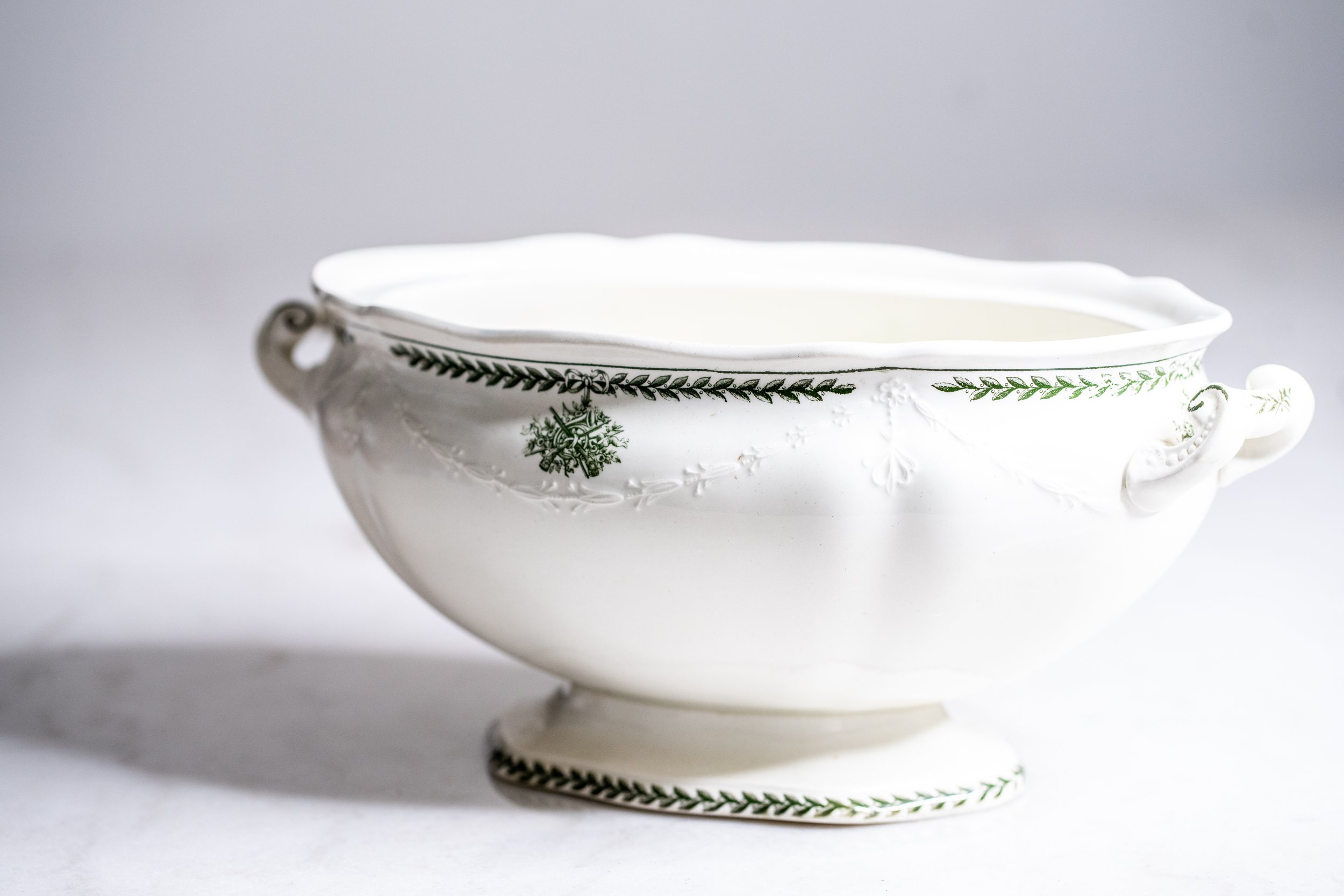 Antique Wedgwood Etruria "La Paix" Oval Serving Bowl / Tureen Base