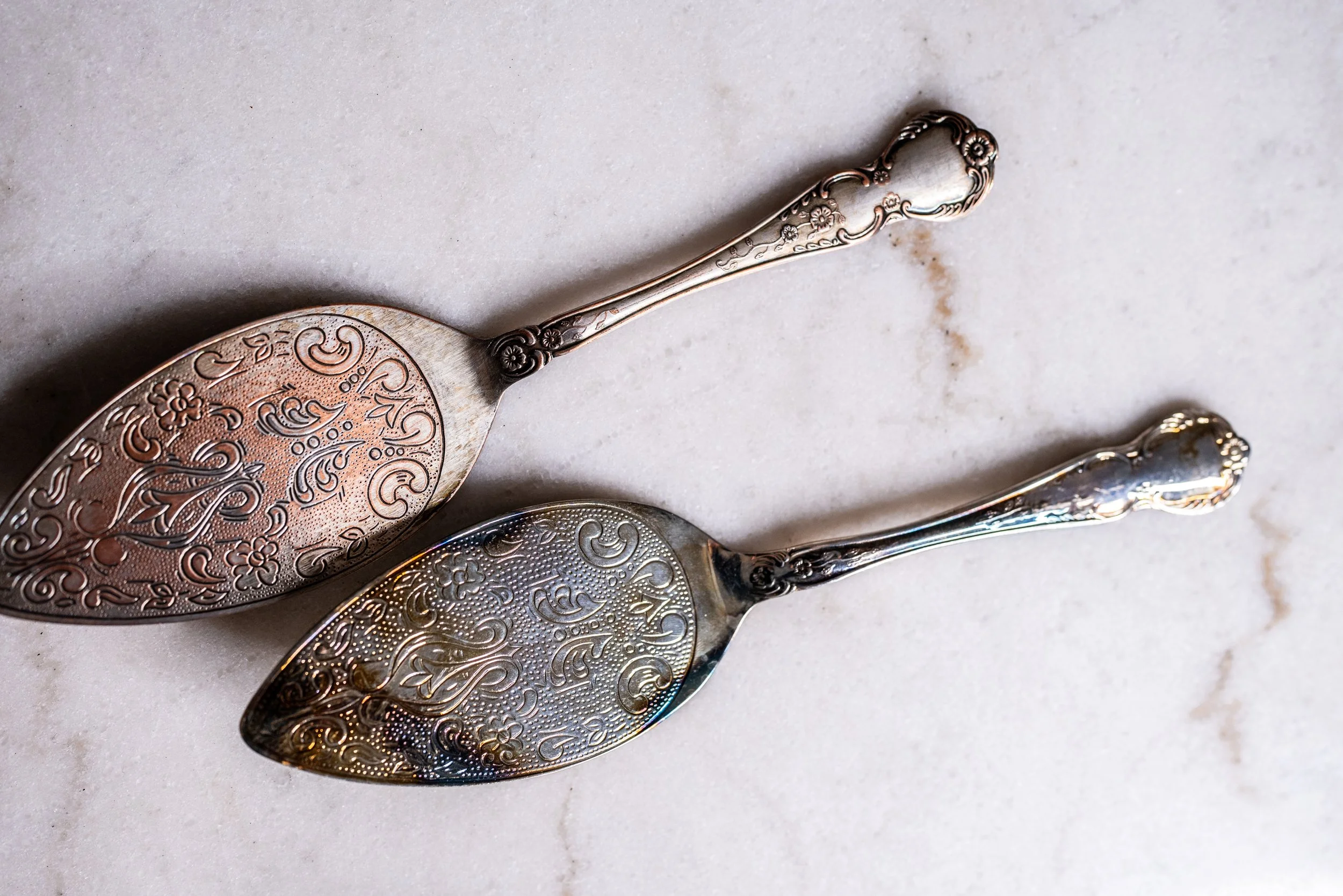 Vintage Rodd Ornate Silver-Plated Cake & Pie Server Set (Pair)