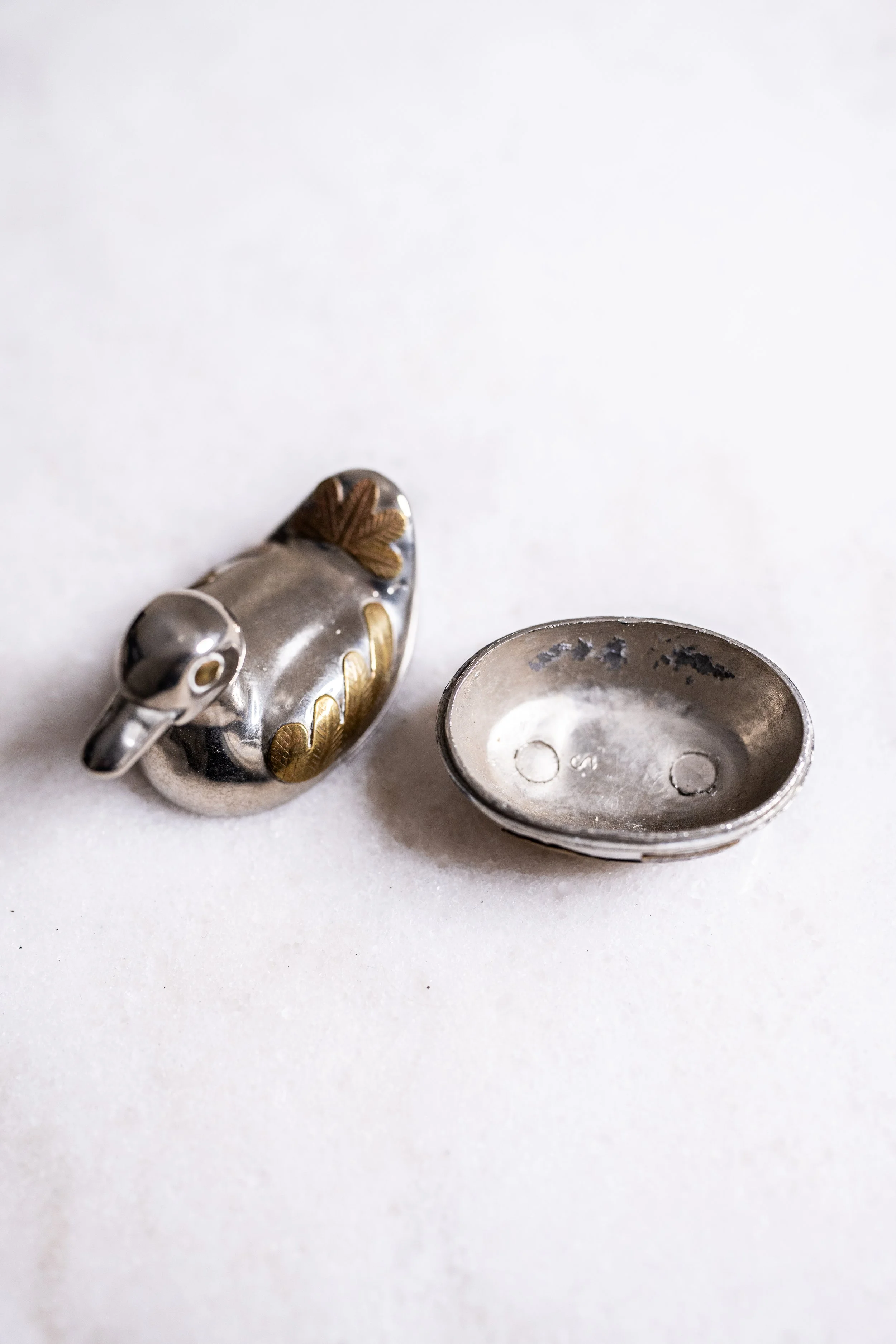 Vintage Pewter & Brass Duck Trinket Box – Split Lid Pillbox