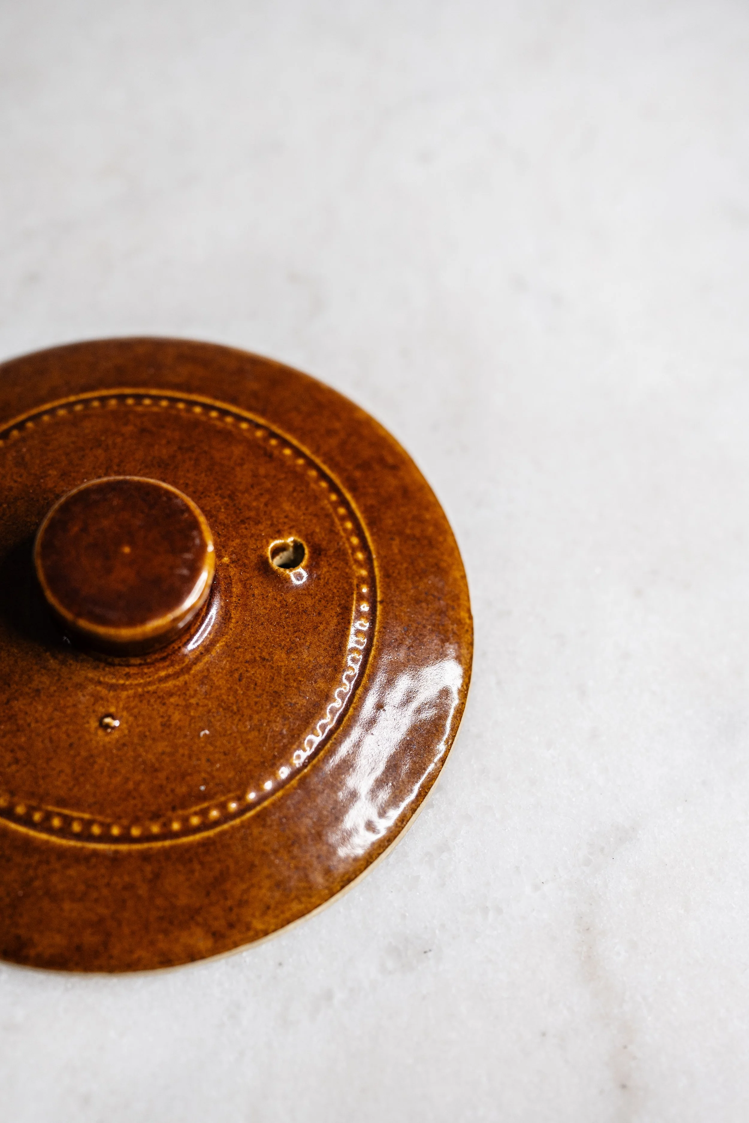 Vintage Pearsons of Chesterfield Brown Glazed Stoneware 1 Pint Casserole Dish
