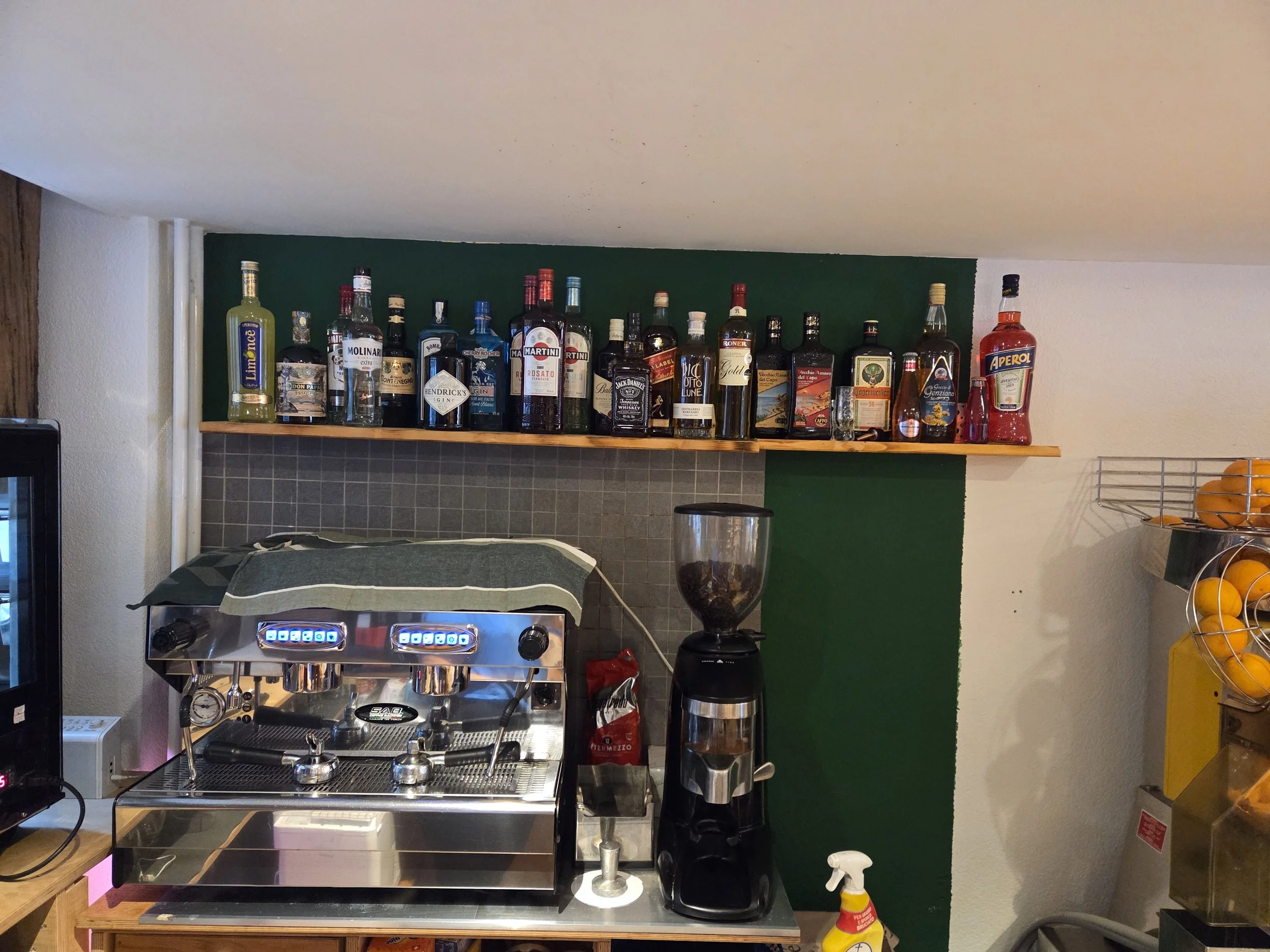 Servizio di Cocktail e Caffetteria sul posto o per i tuoi Eventi