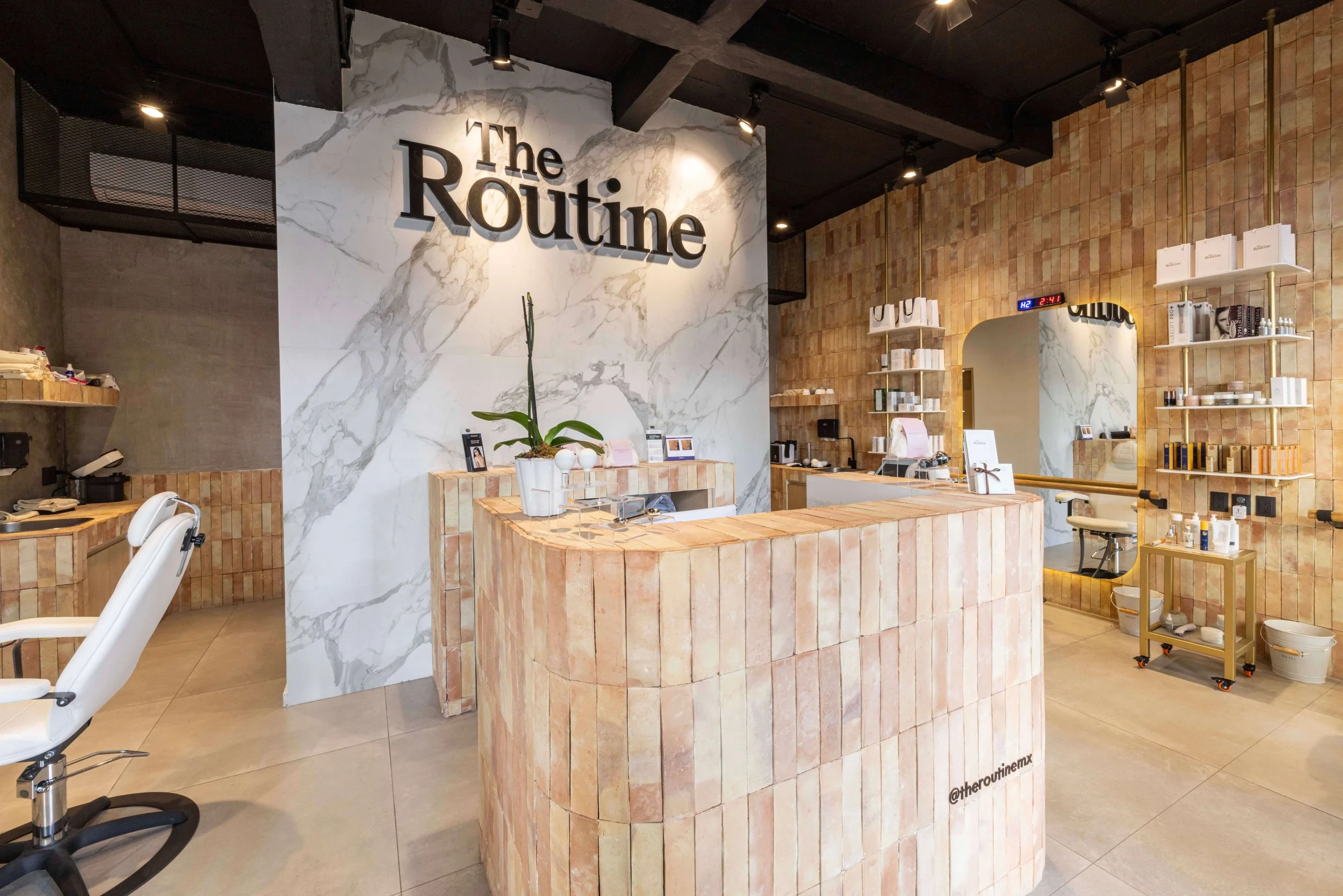 The Routine Polanco 18.jpg