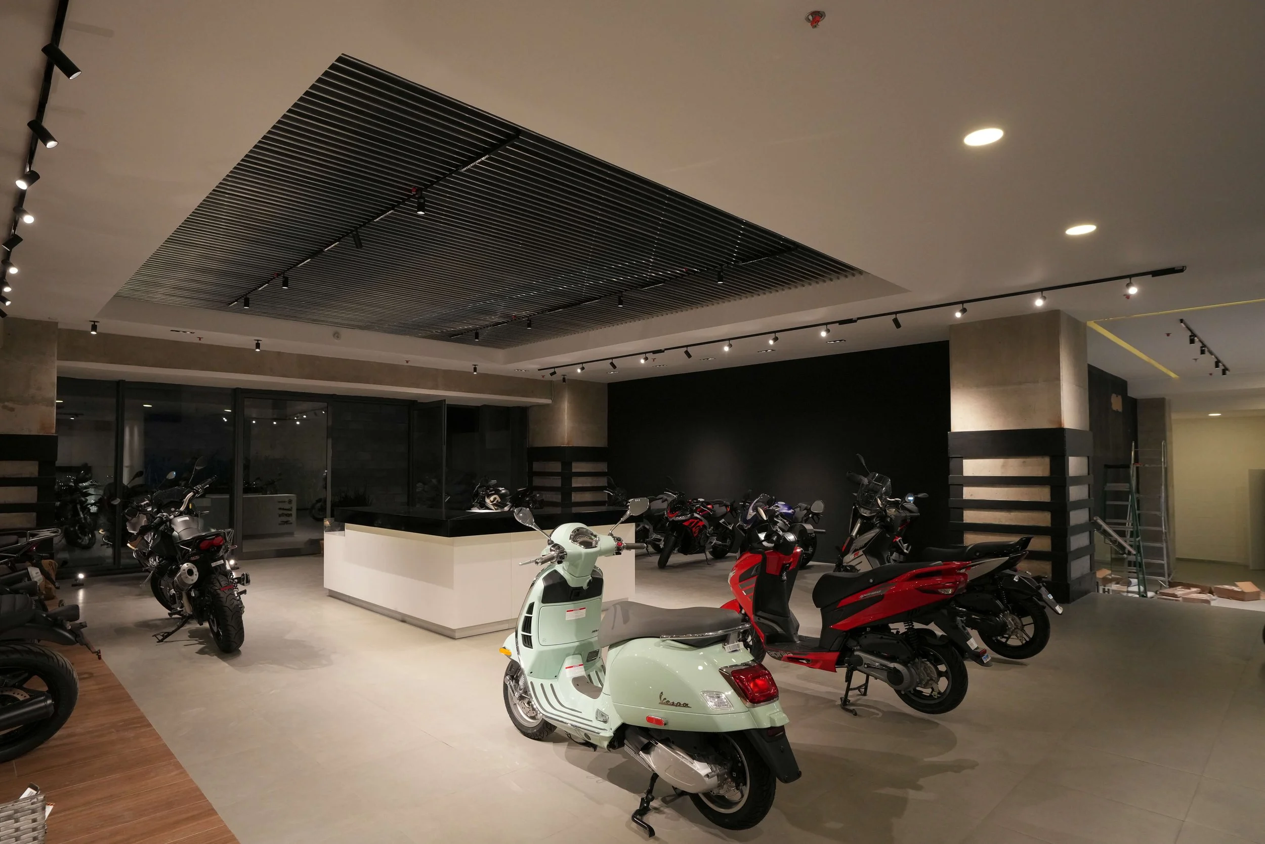MOTOPLEX POLANCO APERTURA 026.jpg