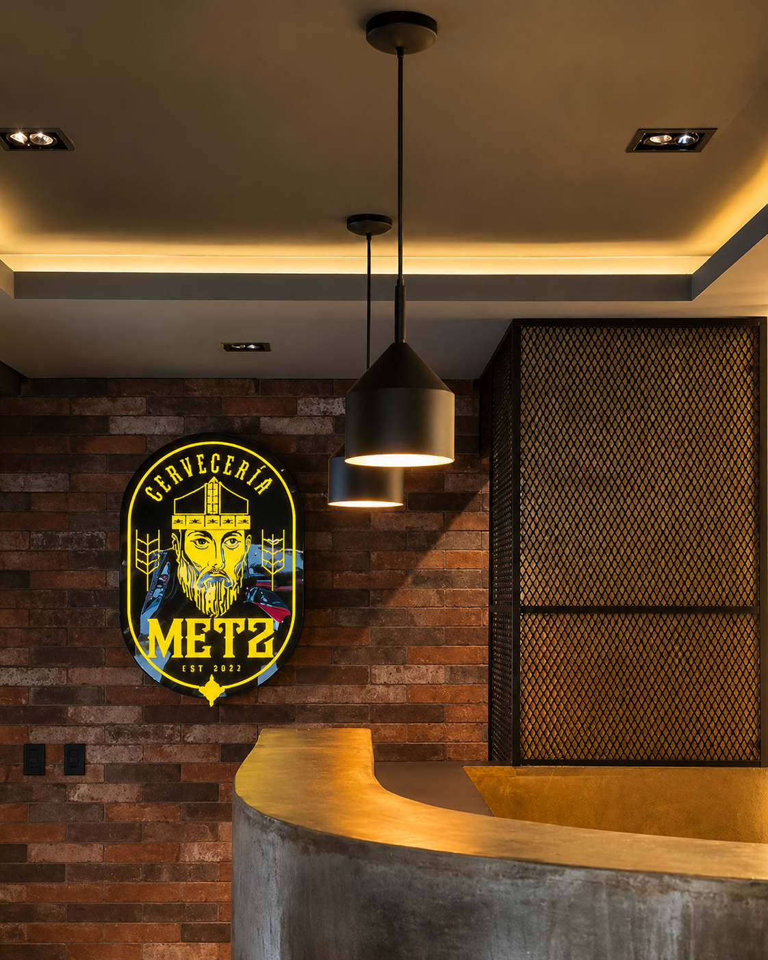 Metz Bar  CDMX 2.png