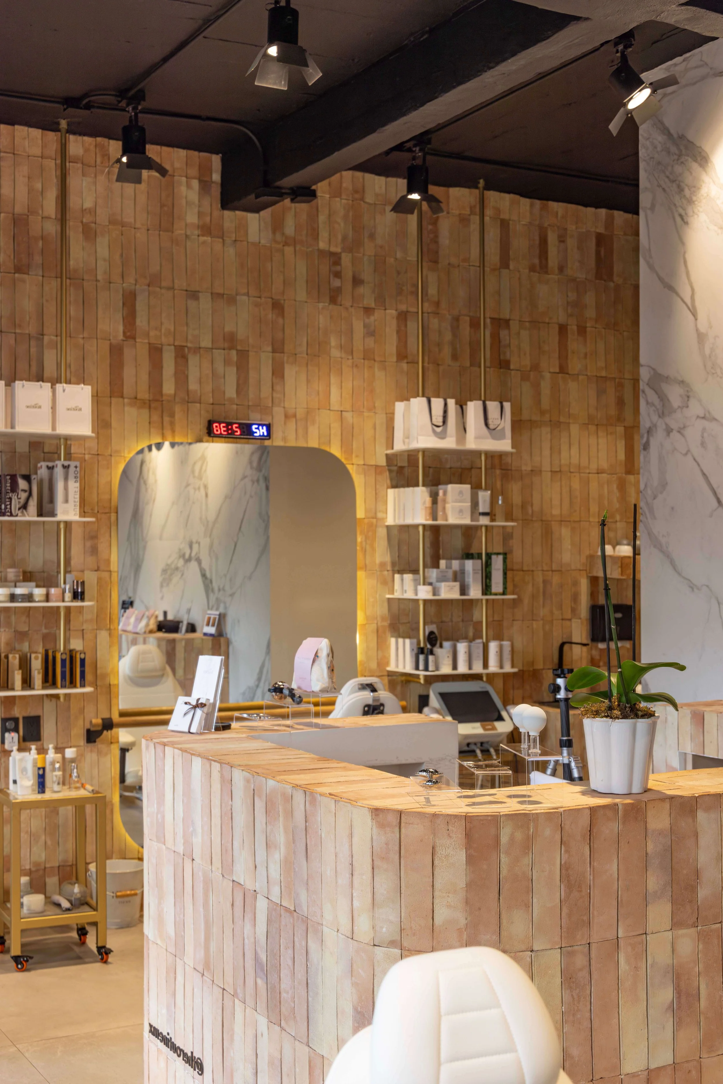 The Routine Polanco 14.jpg