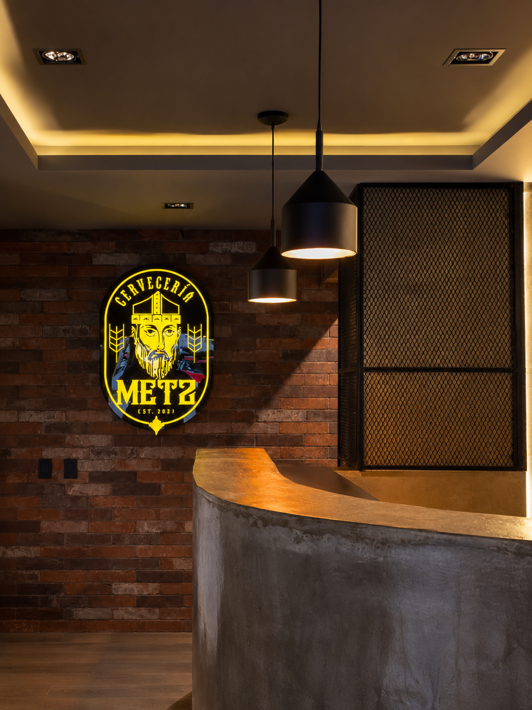 Metz Bar  CDMX 5.png