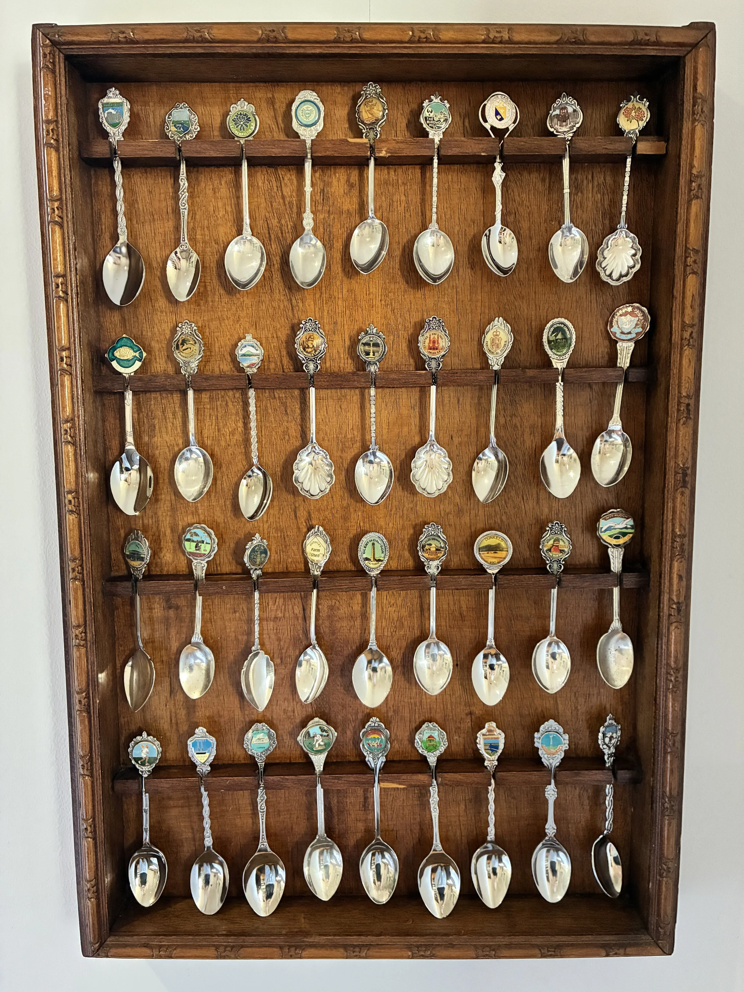 Australiana Teaspoon Collection & Display Case