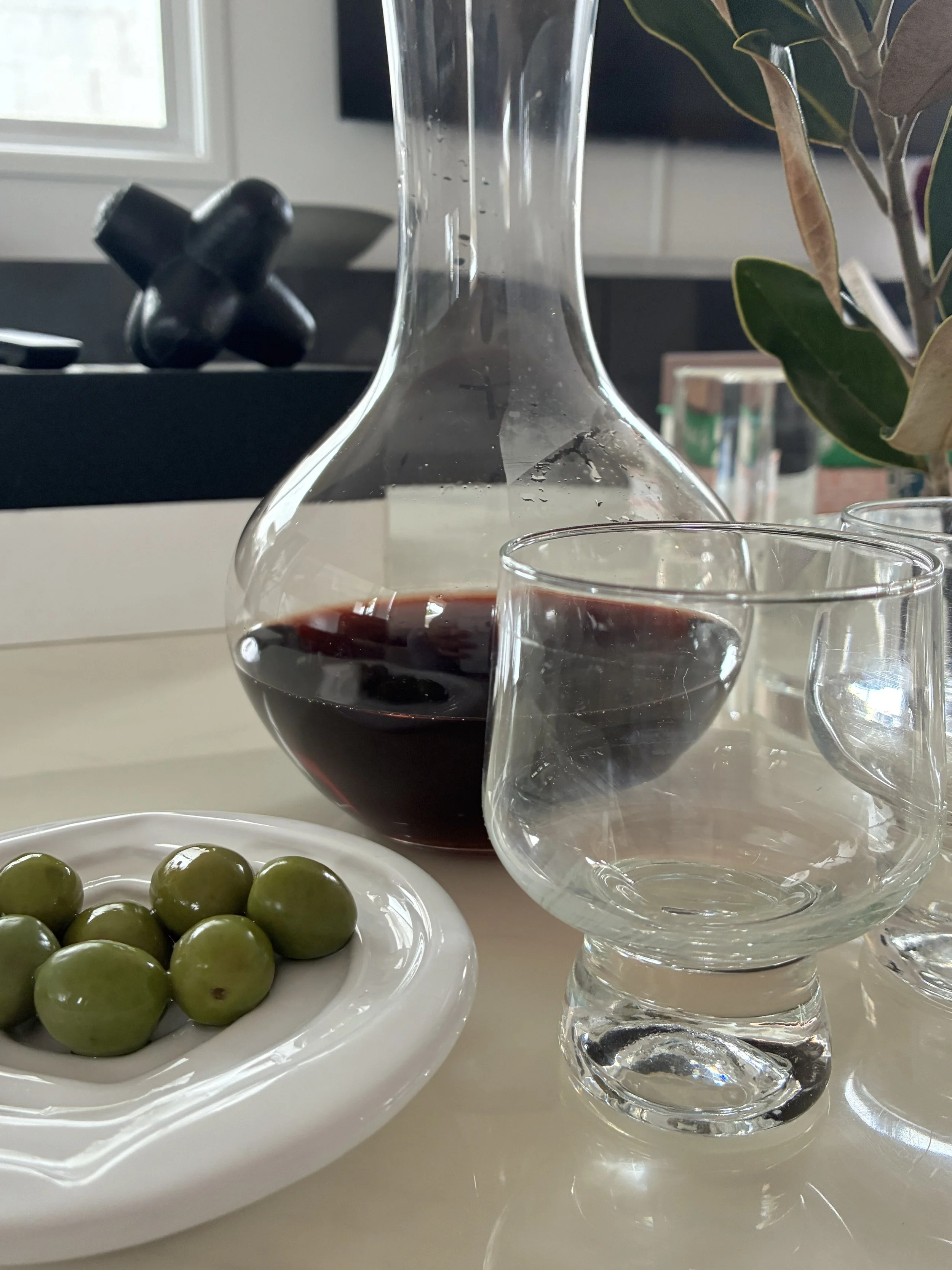 Crown Corning Vintage Wine Glasses - Set of 4