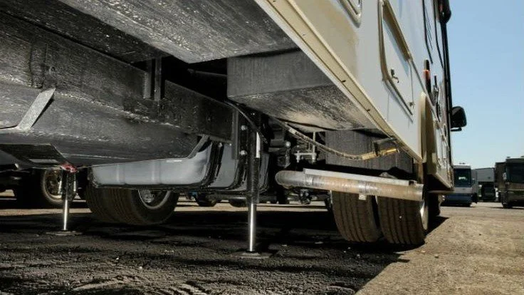 Truck and RV Repair in Santa Clarita: What Makes It Different and Why It Requires Specialized Service