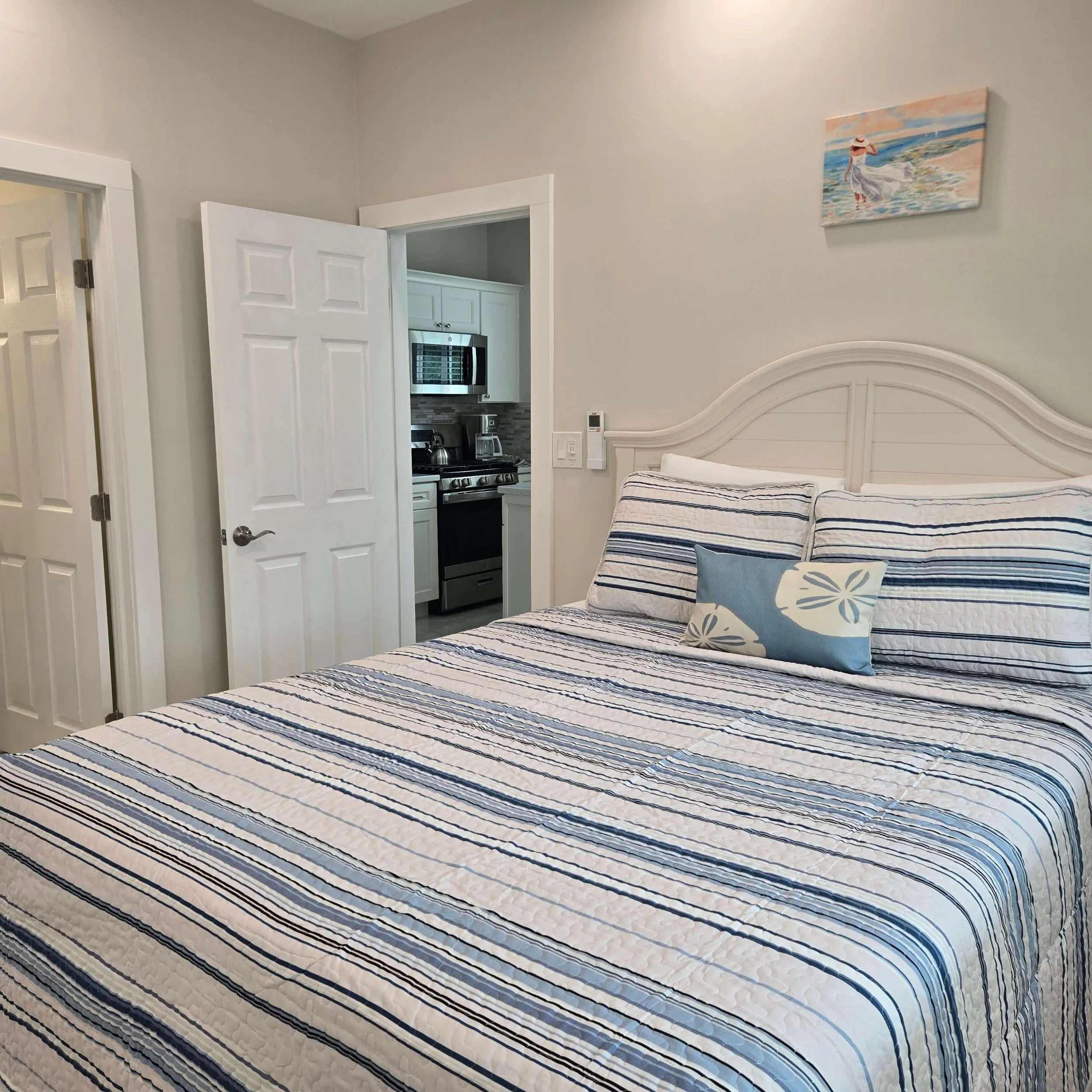 Queen bedroom inside Sea Biscuit vacation rental on Staniel Cay