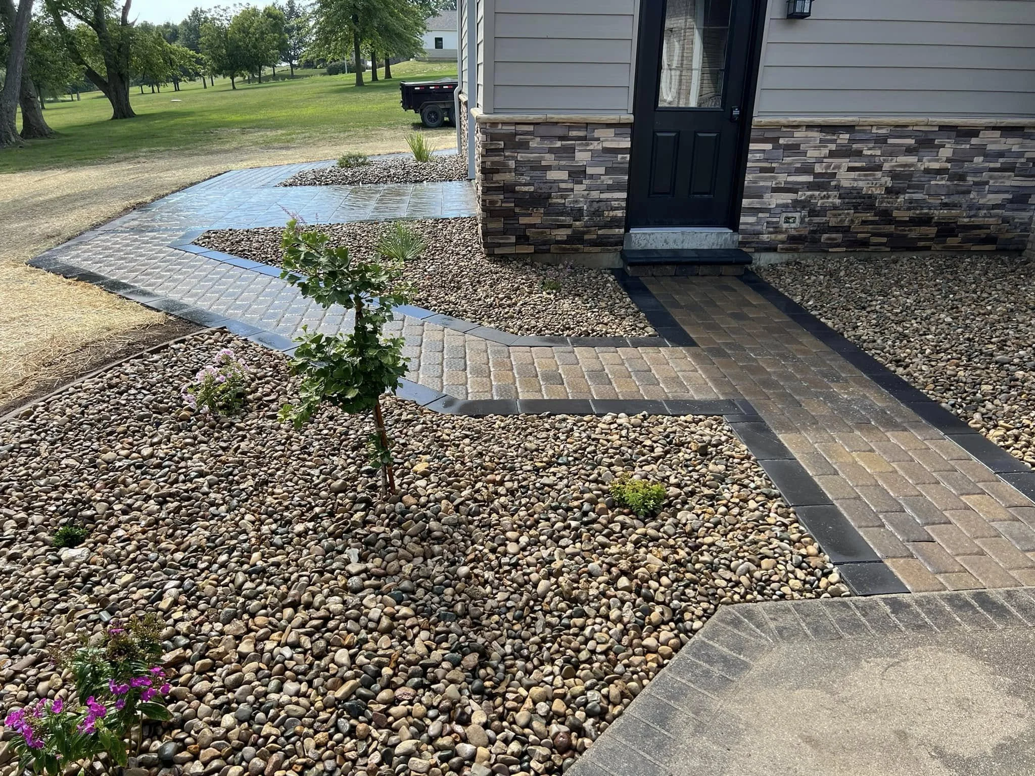 Custom Hardscapes icon