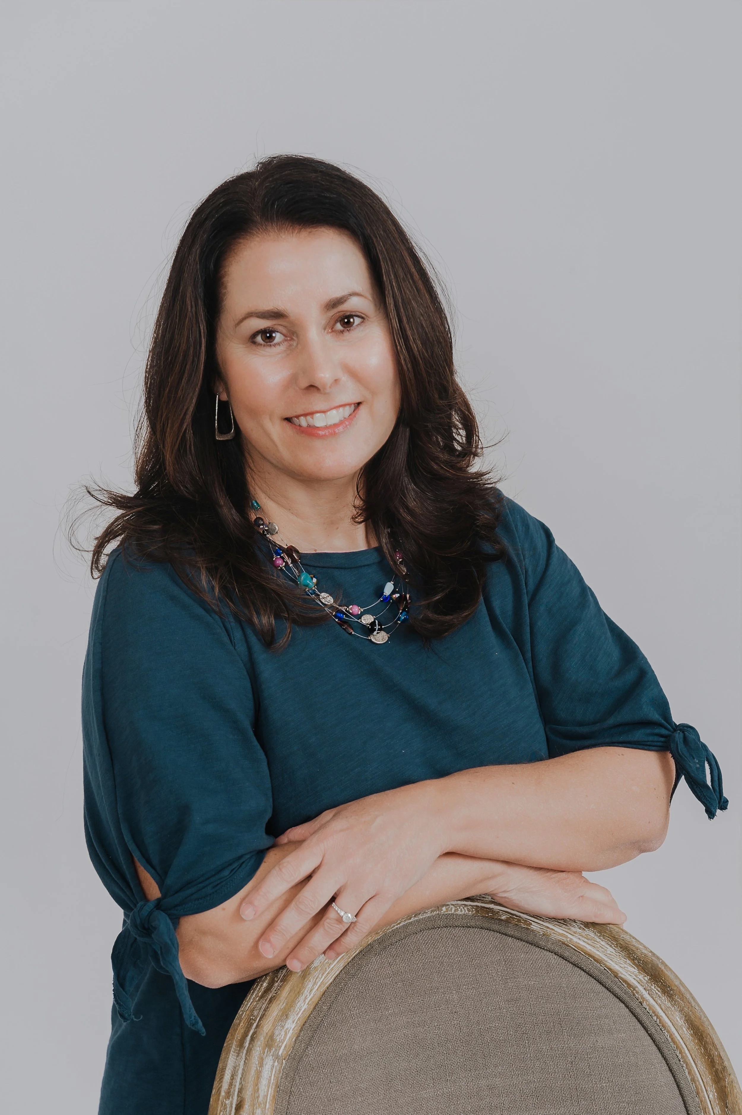 Headshot of Melissa Pelletier, esthetician specializing in age management, sensitive skin, corrective skin care and barrier health in Massachusetts