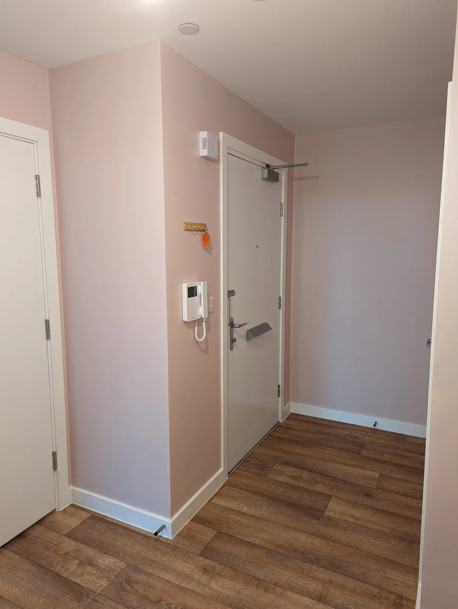 How Much Does It Cost to Redecorate a Room in Portsmouth?