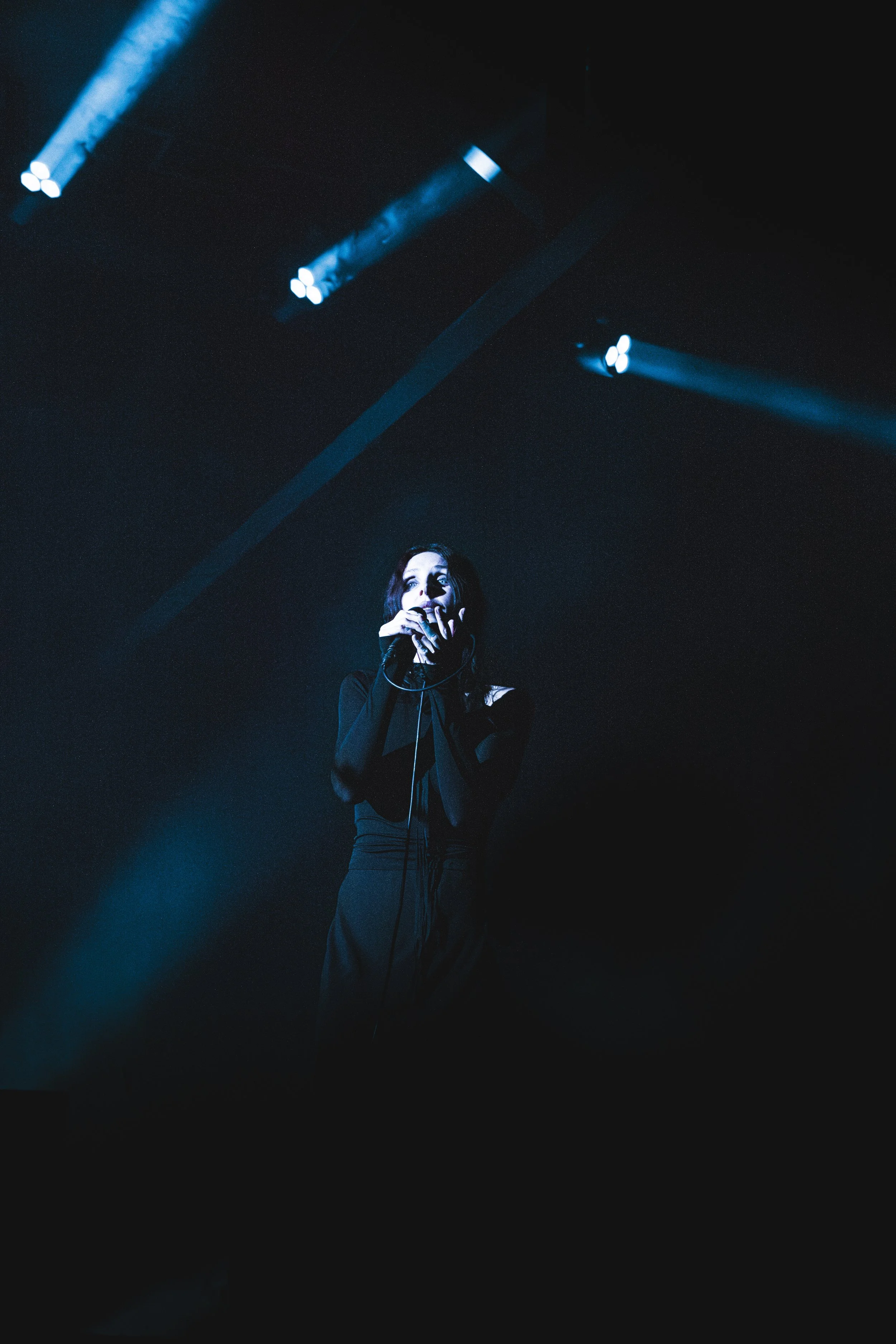  NASHVILLE, TENNESSEE - October 14: Chelsea Wolfe performs at Marathon Music Works during her world tour. (Photo by Yui Breedlove for Pretty Nifty) 