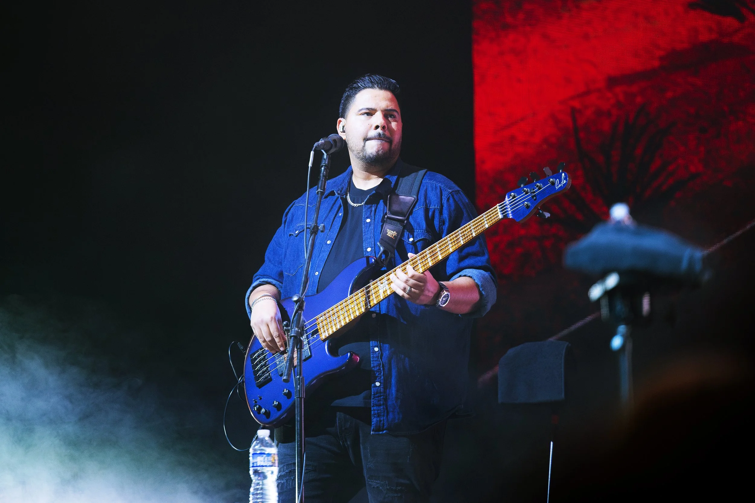  NASHVILLE, TENNESSEE - July 23: Men at Work bring their "A Night Like No Other" Tour to The Pinnacle. (Photo by Dylan Basden for Pretty Nifty) 