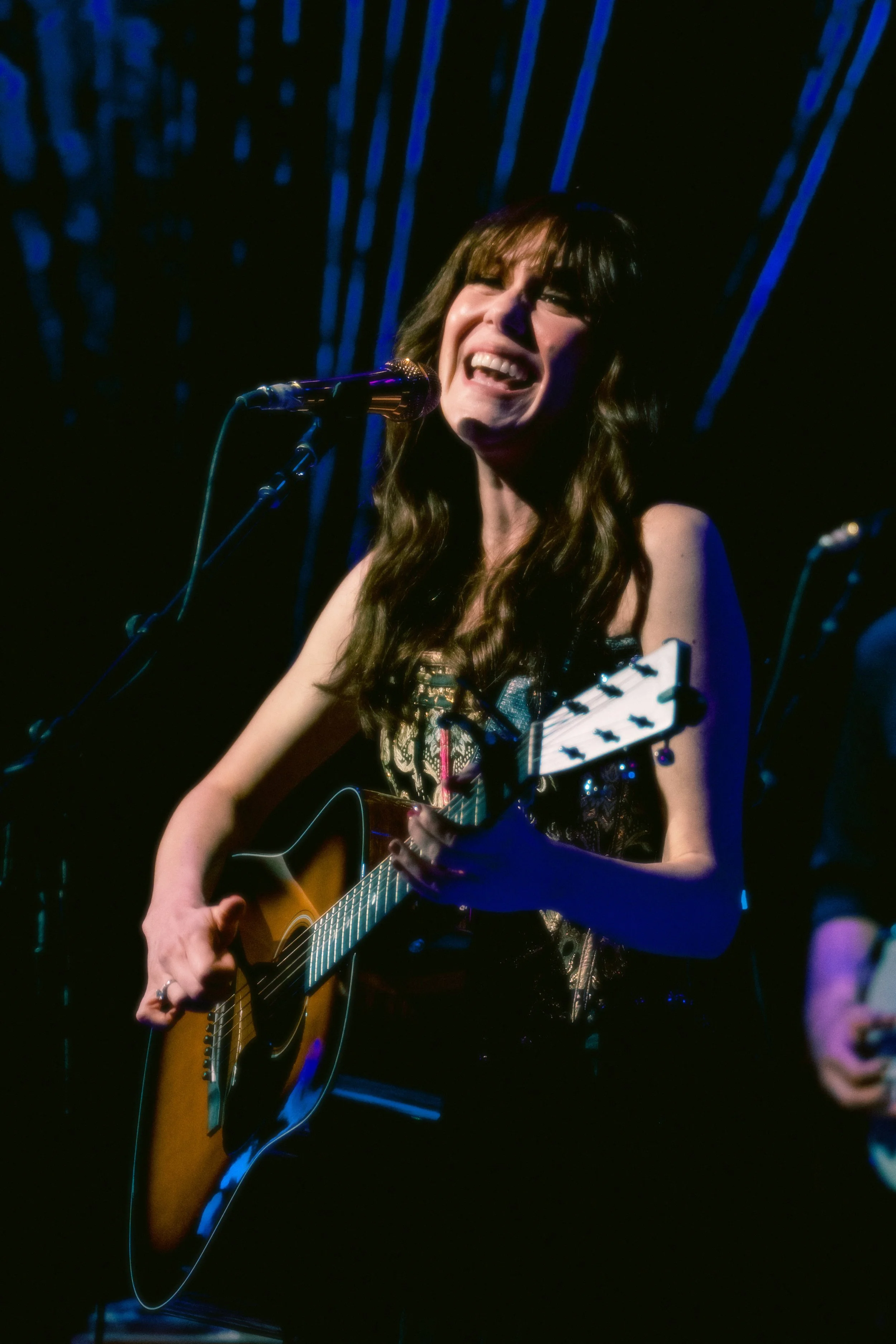 molly-tuttle-11.jpeg
