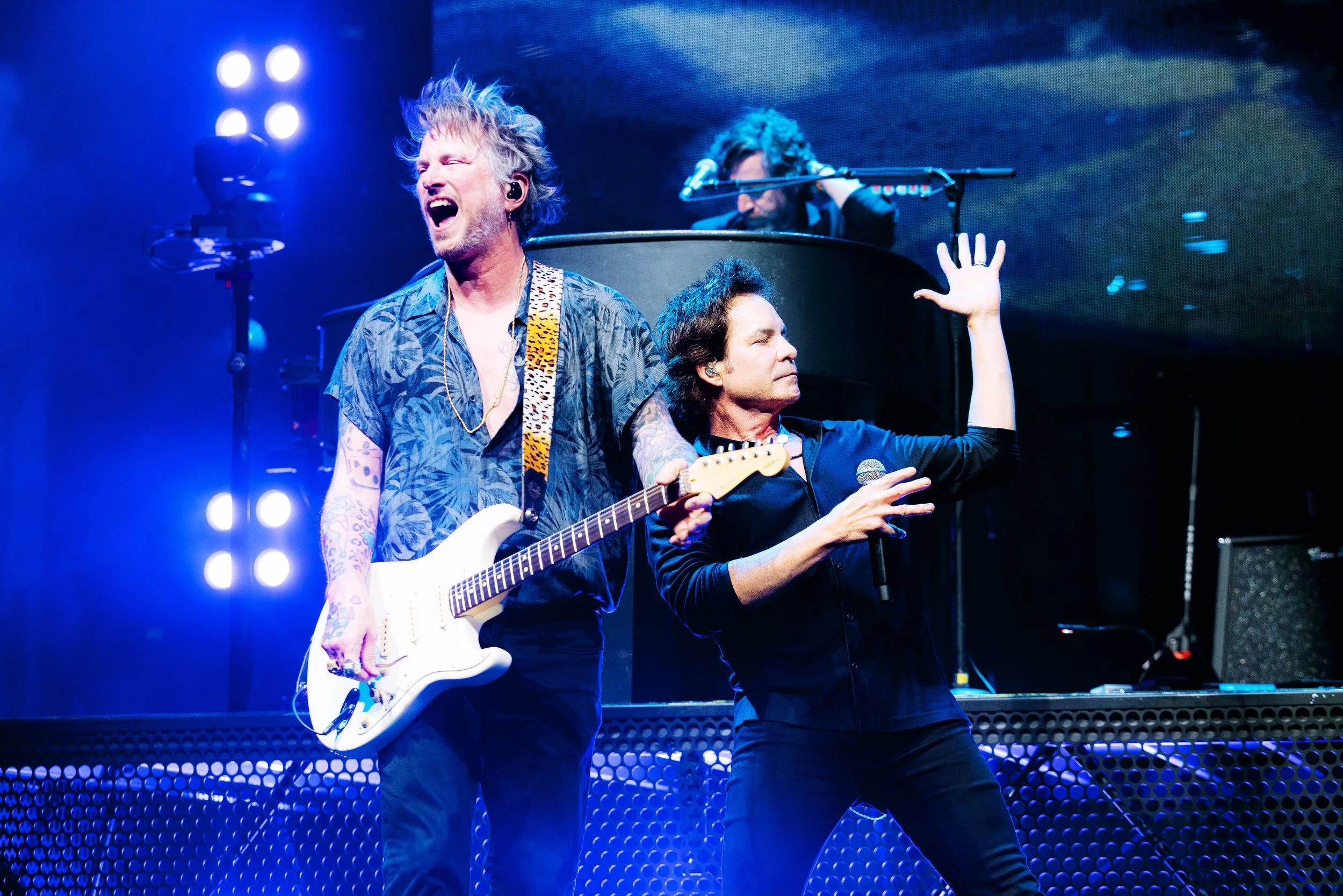  NASHVILLE, TENNESSEE - July 31: Train celebrate 25 years of  Drops of Jupiter  with a sold out show at Ascend Federal Credit Union Amphitheater. (Photo by Dylan Basden for Pretty Nifty) 