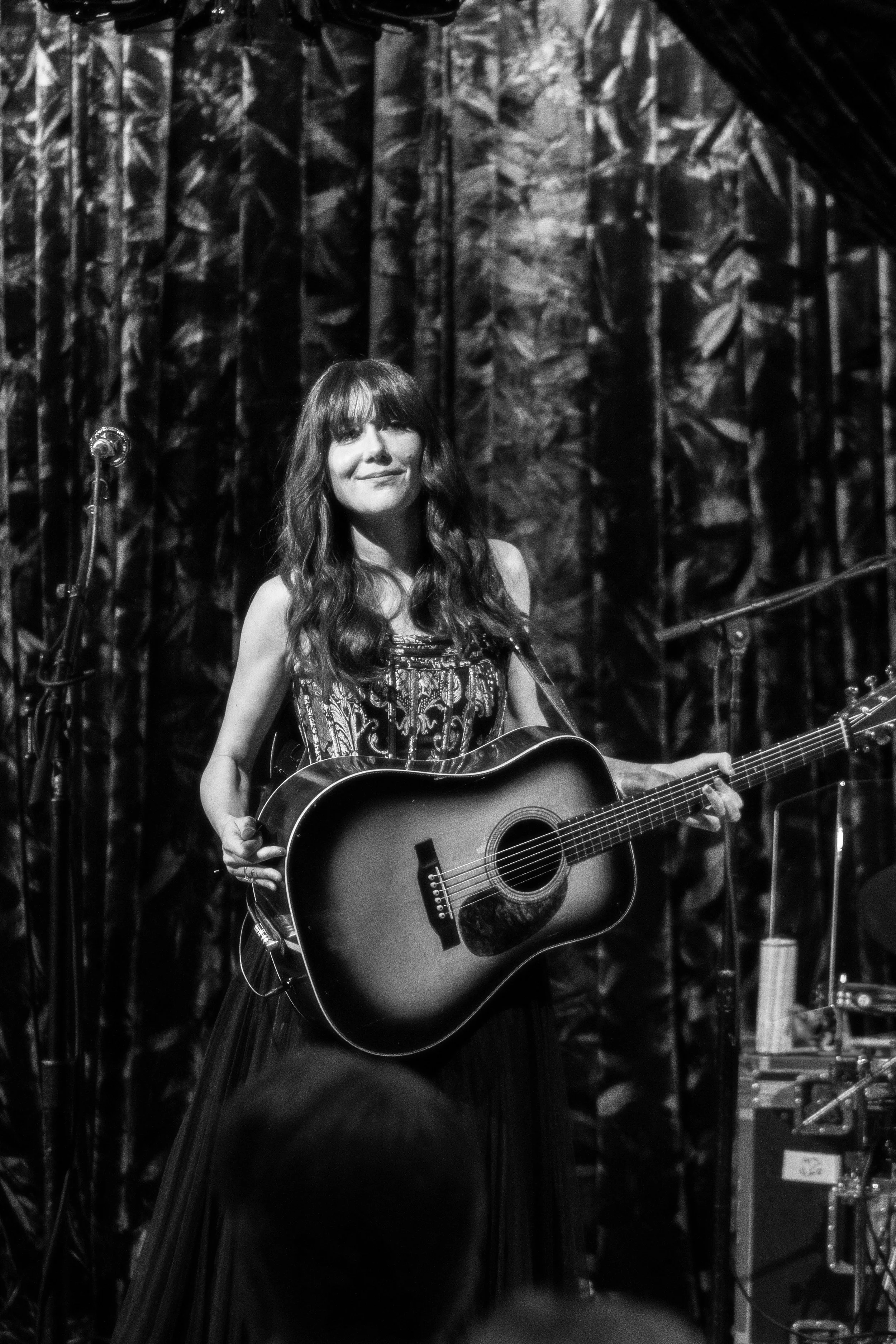 molly-tuttle-20.jpeg