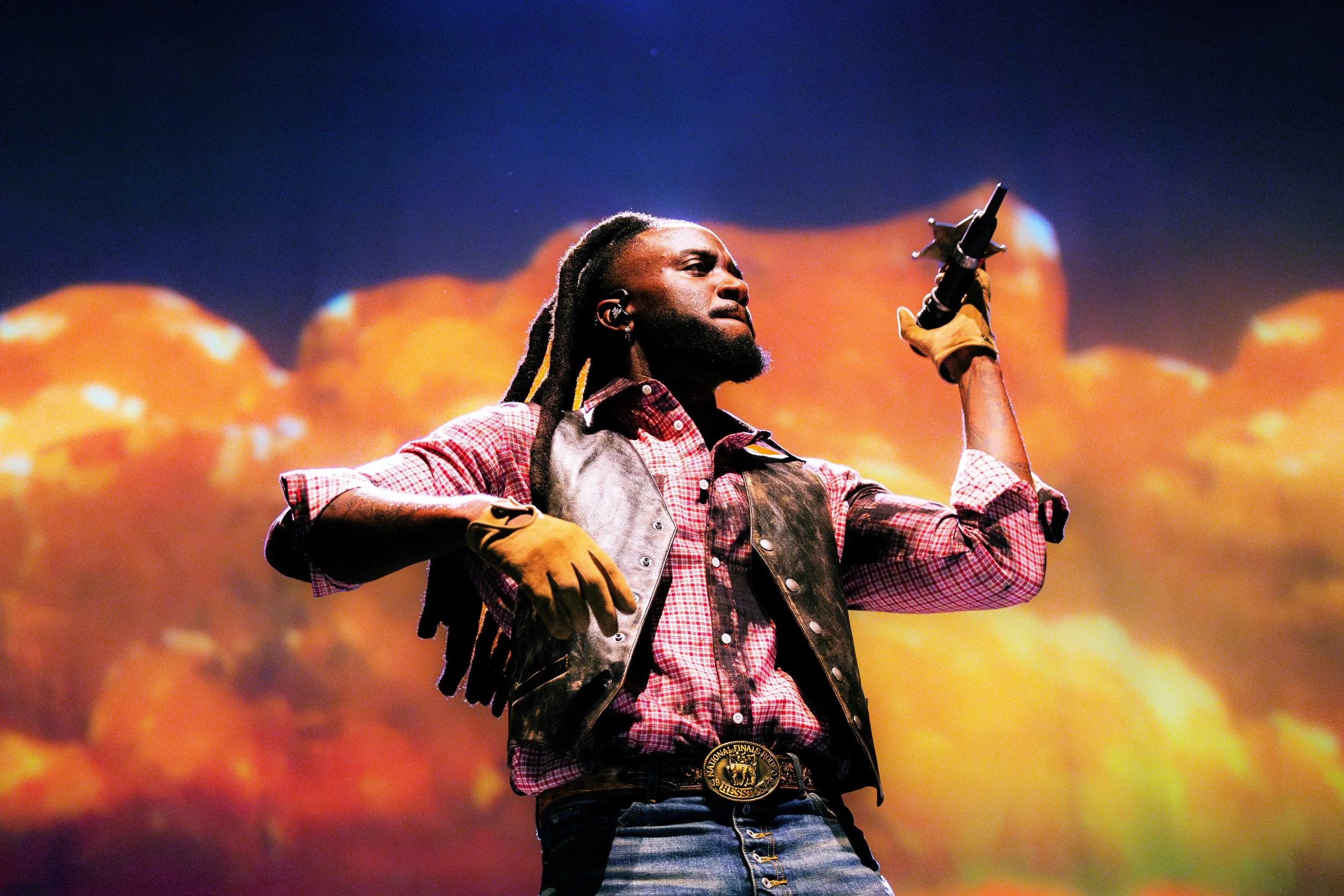  NASHVILLE, TENNESSEE - September 18: Shaboozey returns home to Nashville on his “Outlaws Never Die Tour”. (Photo by Dylan Basden for Pretty Nifty) 