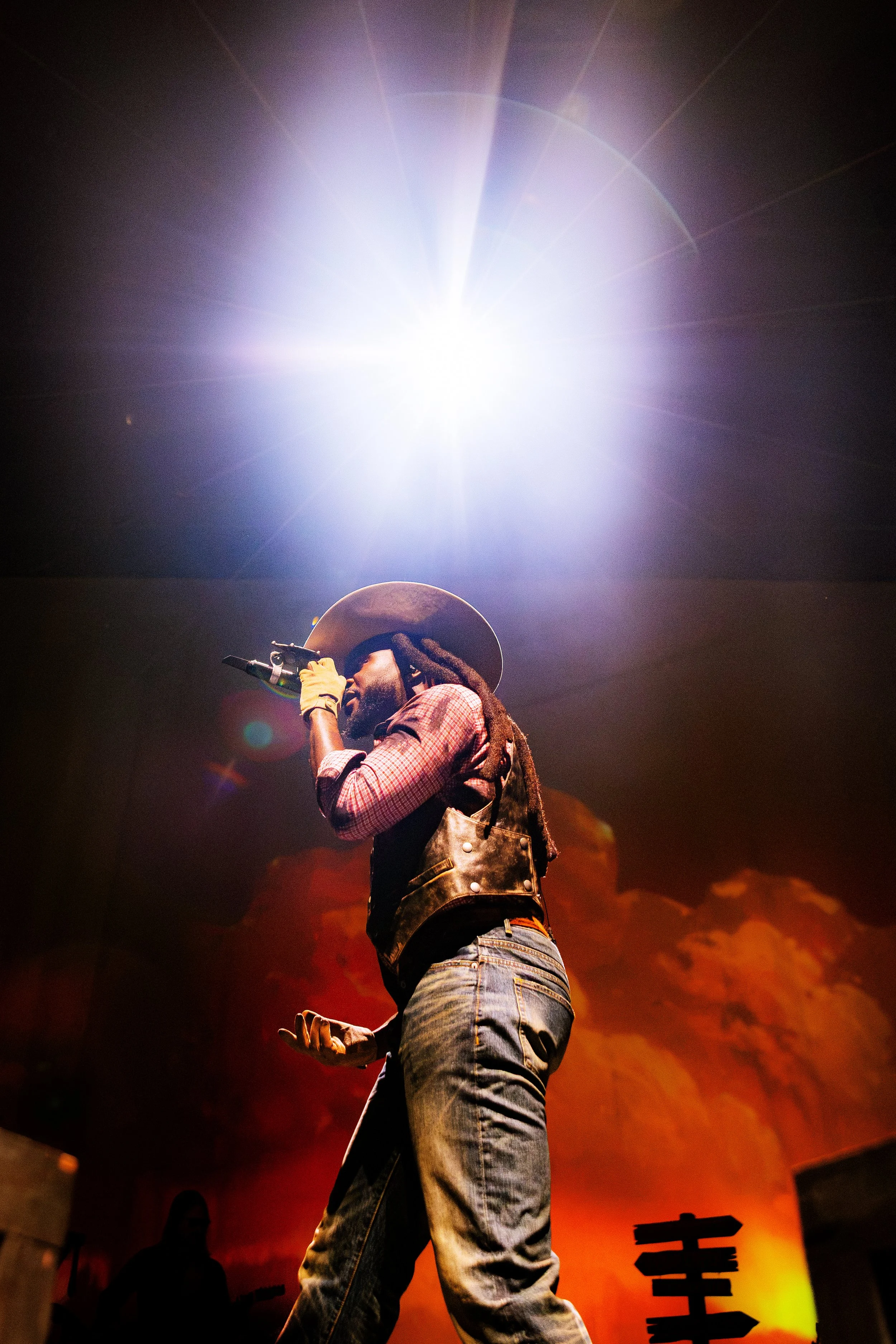  NASHVILLE, TENNESSEE - September 18: Shaboozey returns home to Nashville on his “Outlaws Never Die Tour”. (Photo by Dylan Basden for Pretty Nifty) 