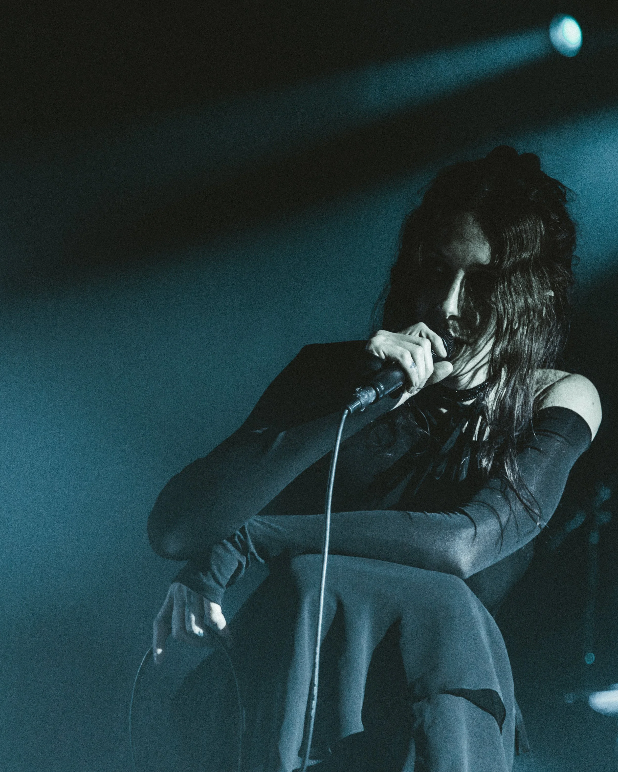 NASHVILLE, TENNESSEE - October 14: Chelsea Wolfe performs at Marathon Music Works during her world tour. (Photo by Yui Breedlove for Pretty Nifty) 