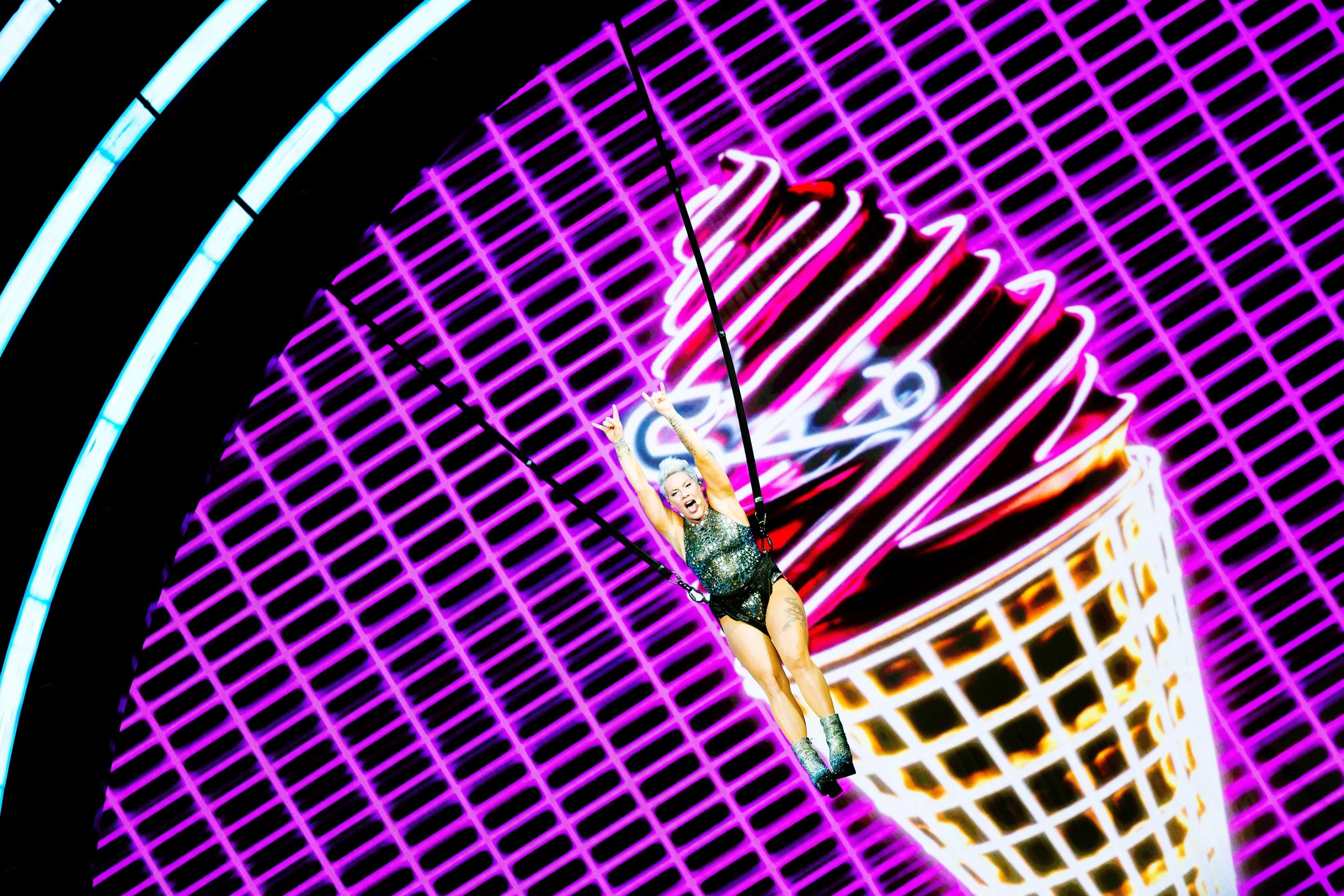 P!nk_11.16.2024-23-2.0.jpeg