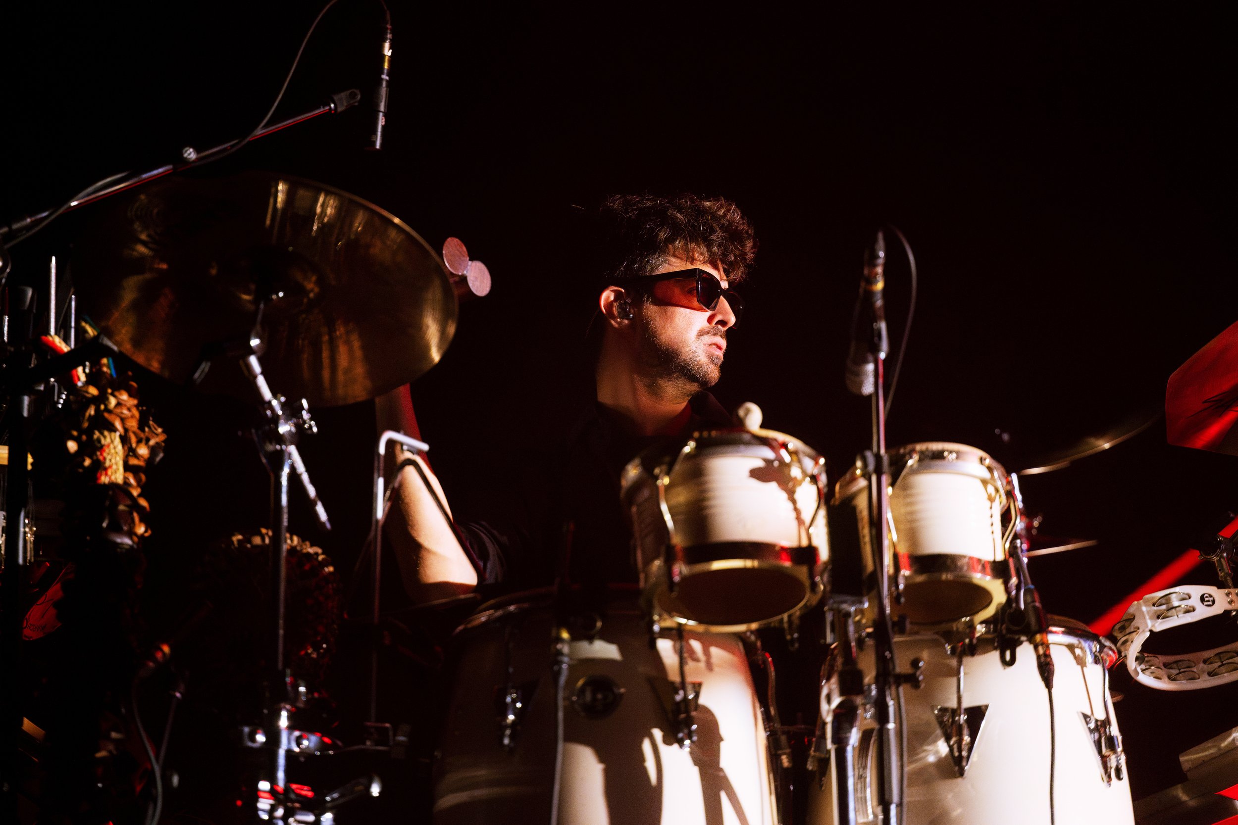 NASHVILLE, TENNESSEE - September 21: Jungle bring their “Sunshine World Tour” to The Pinnacle. (Photo by Dylan Basden for Pretty Nifty) 