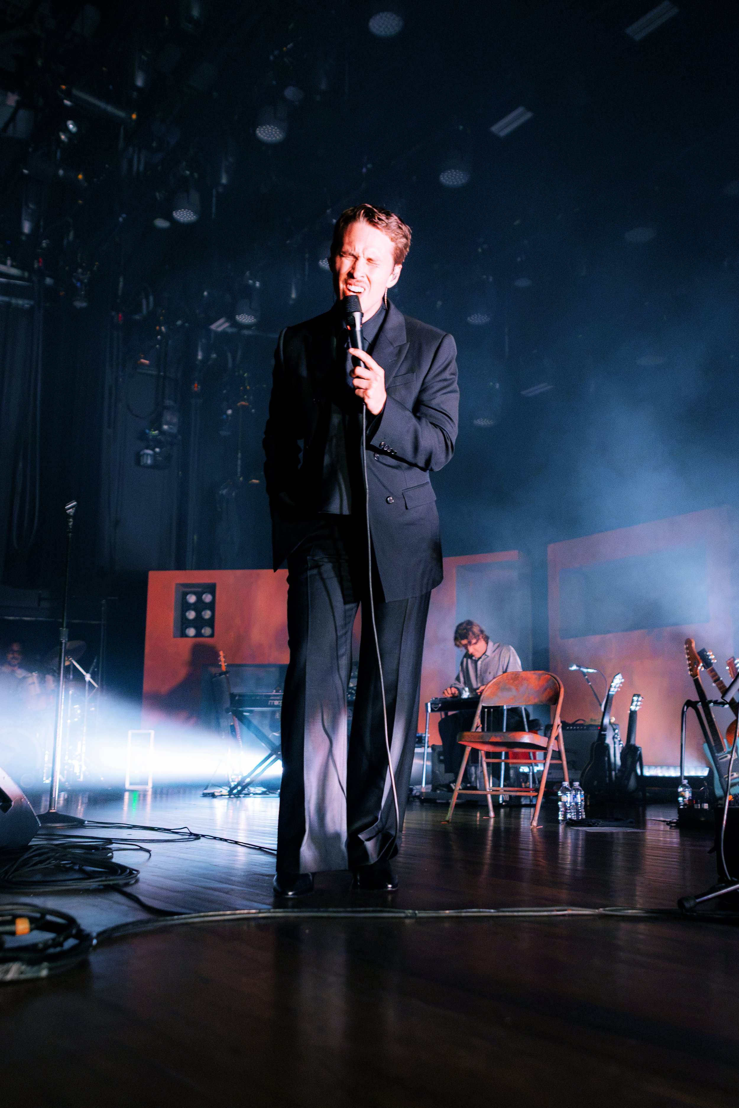  NASHVILLE, TENNESSEE - October 1: Ryan Beatty makes his Ryman debut. (Photo by Dylan Basden for Pretty Nifty) 