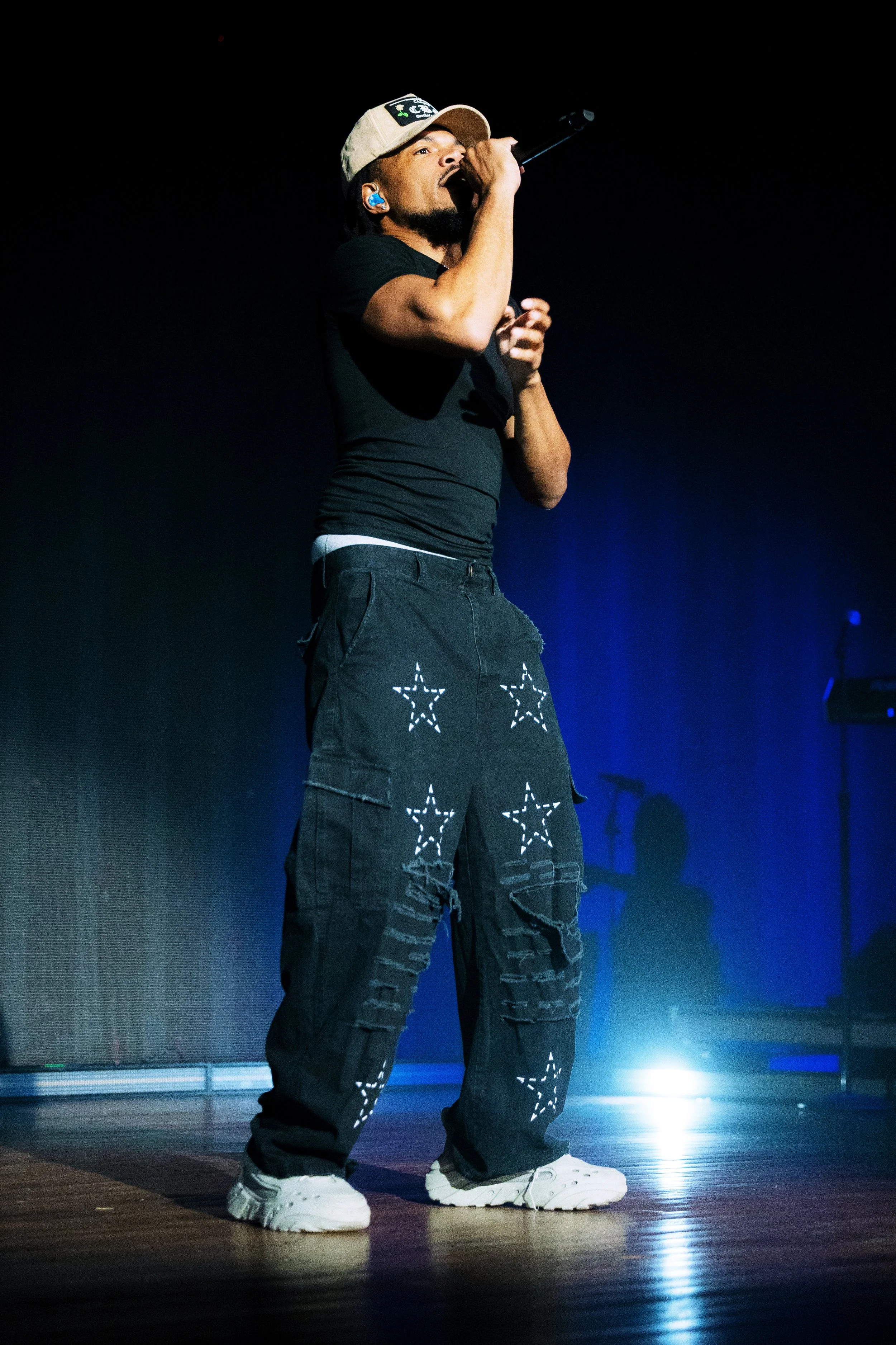  NASHVILLE, TENNESSEE - August 30: Chance the Rapper sells out Ryman Auditorium on his  Coloring Book  10th anniversary tour. (Photo by Dylan Basden for Pretty Nifty) 