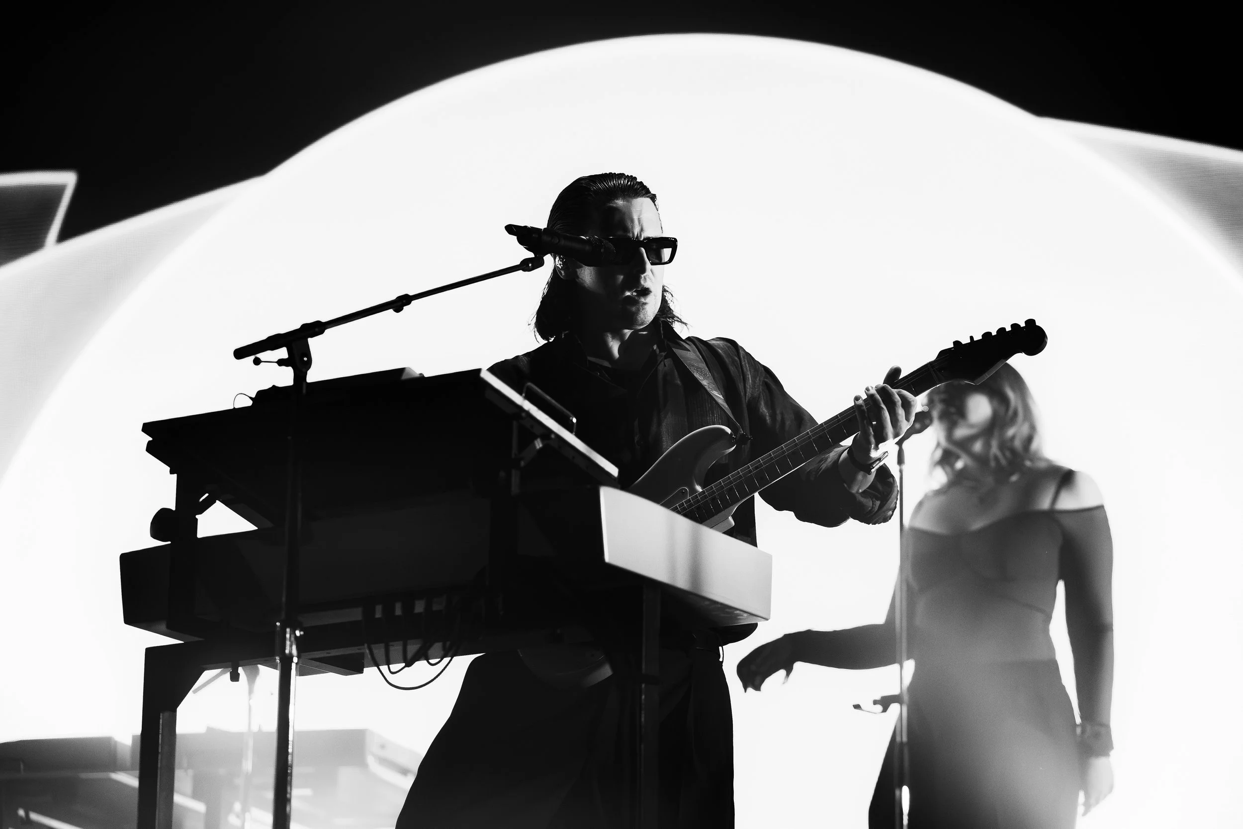  NASHVILLE, TENNESSEE - September 21: Jungle bring their “Sunshine World Tour” to The Pinnacle. (Photo by Dylan Basden for Pretty Nifty) 