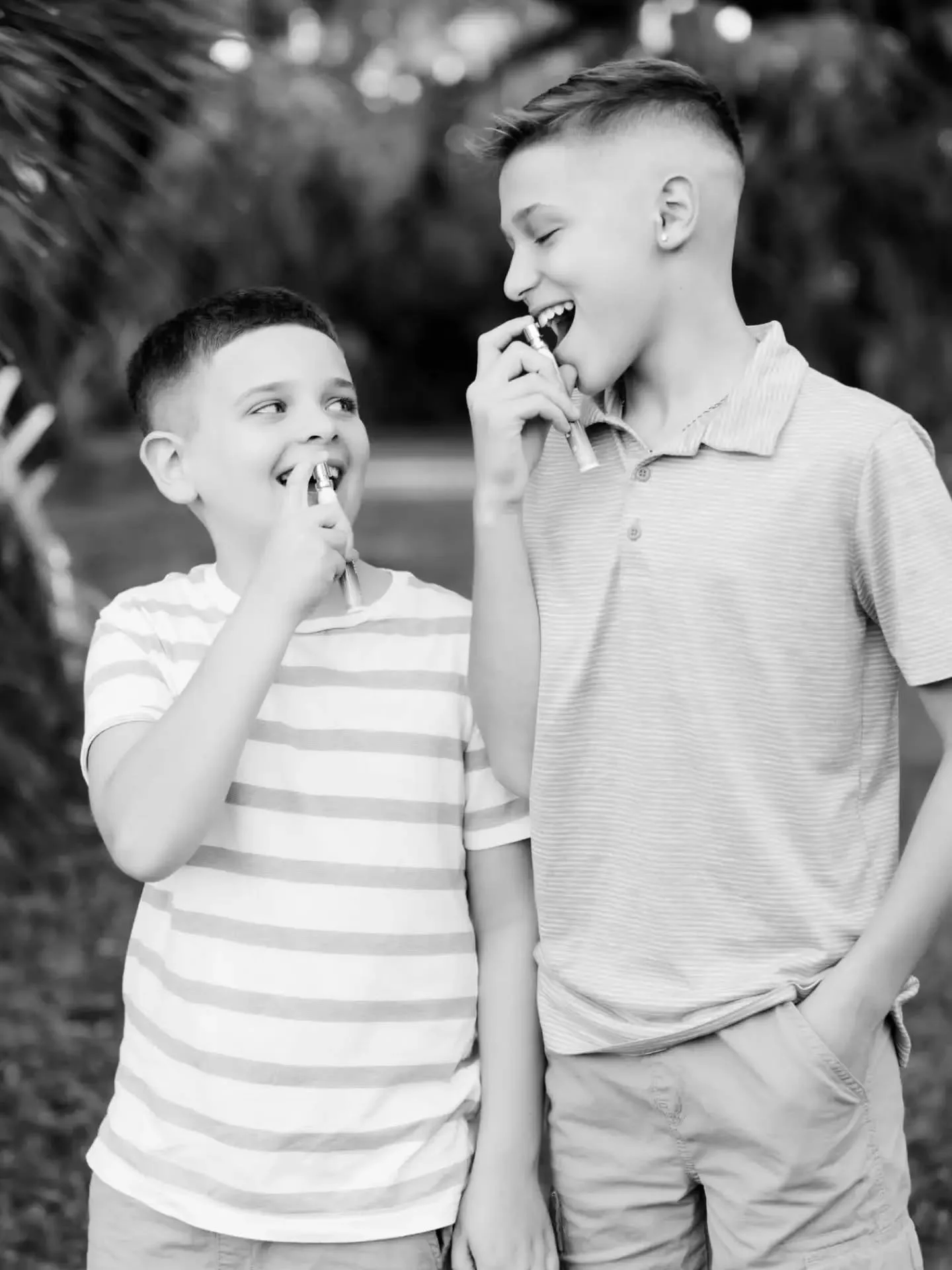 Attn Mom's 👇 

I'm happy to share that the following products are currently labeled for use in children ages 4 and up!! 🧒🏽👧🏼

💚NUTRA BOOST (B12)
💙D3 + K2
🧡B7 (biotin)
🩵MOTION MIST (non drowsy!)

NUTRAFi sprays offer a convenient oral spray o