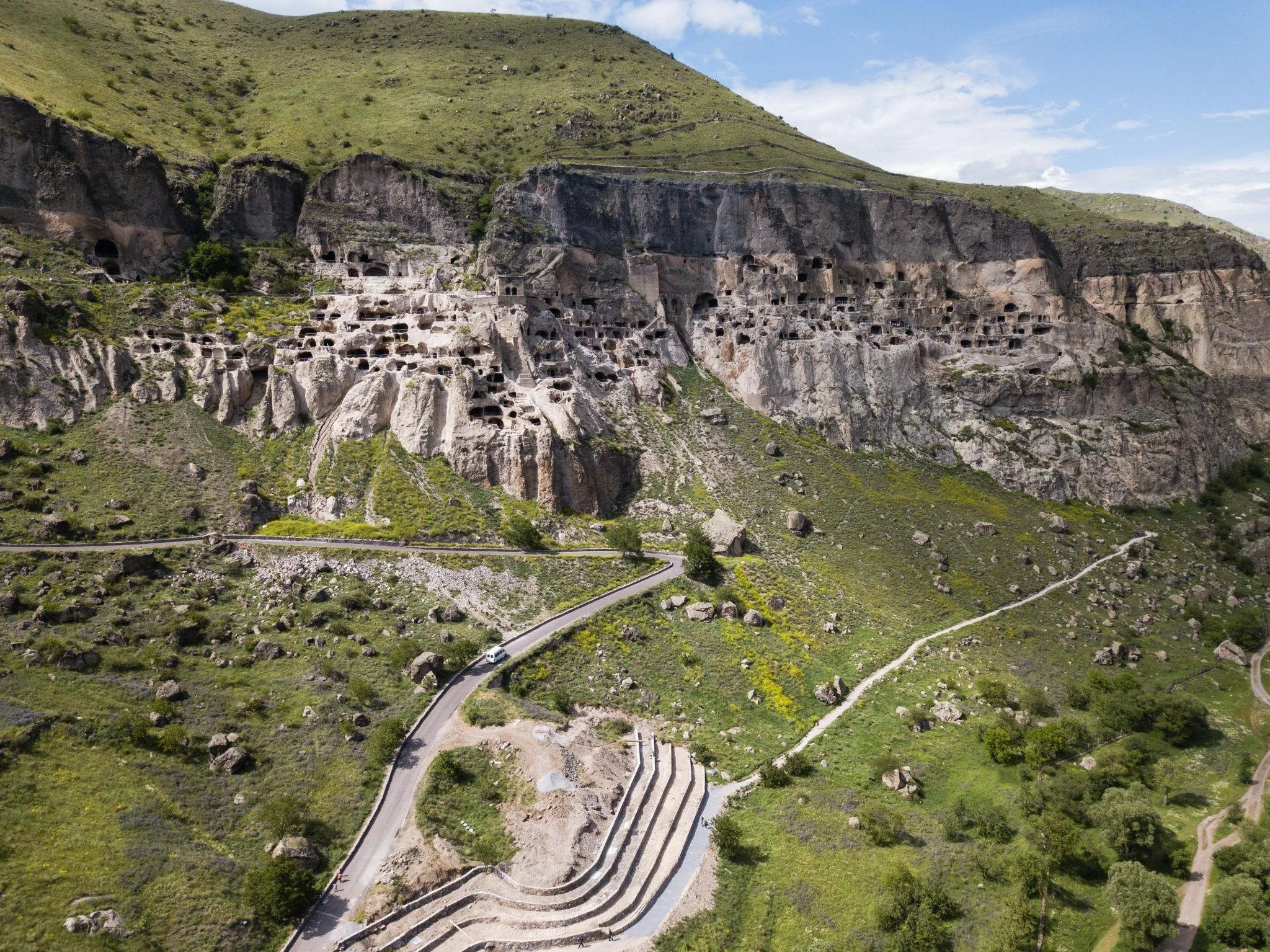 Vardzia (10).jpeg