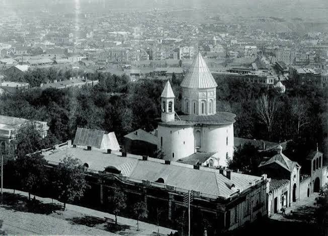 Kashveti iglesia (3).jfif