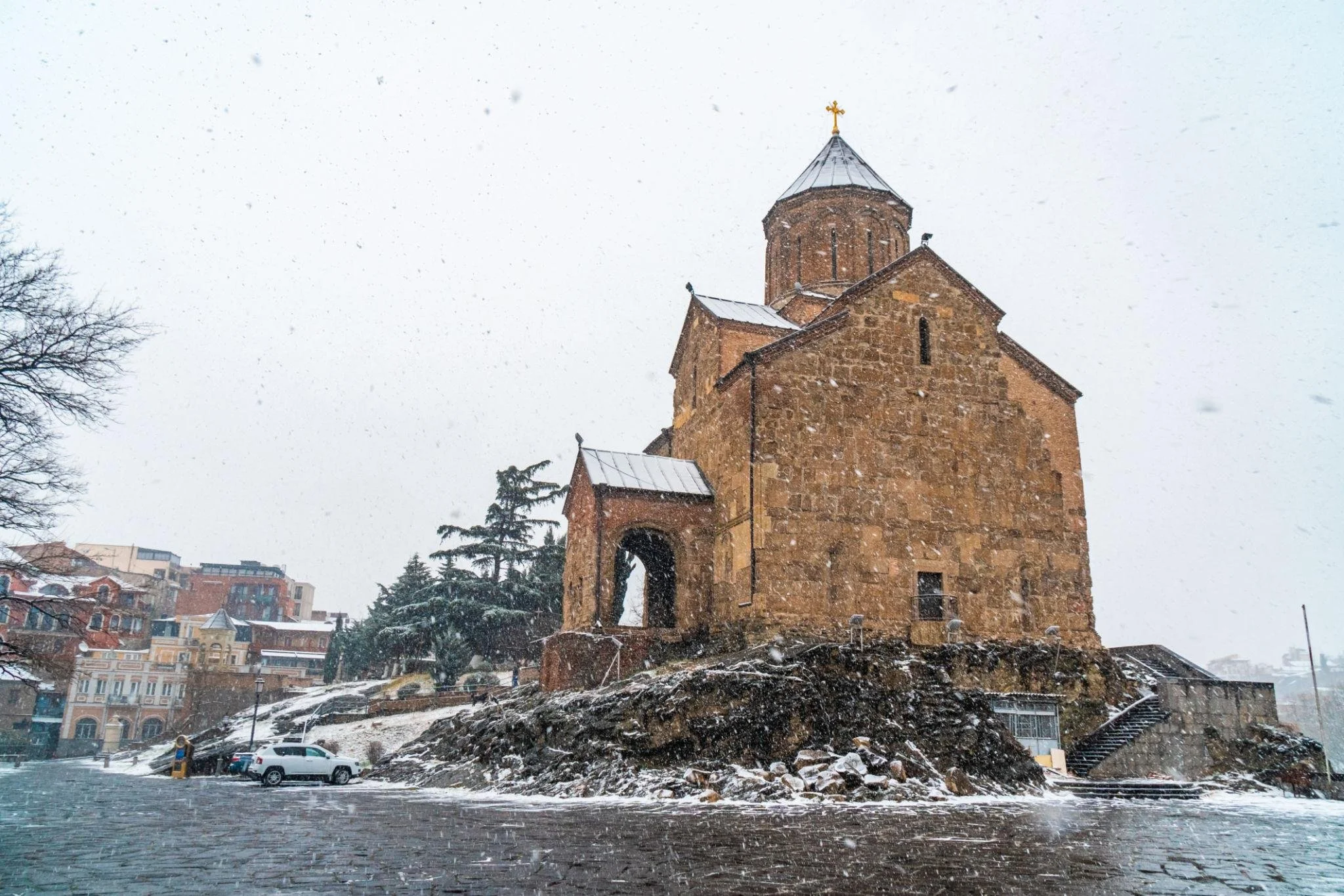  Templo Metekhi (32).jpeg