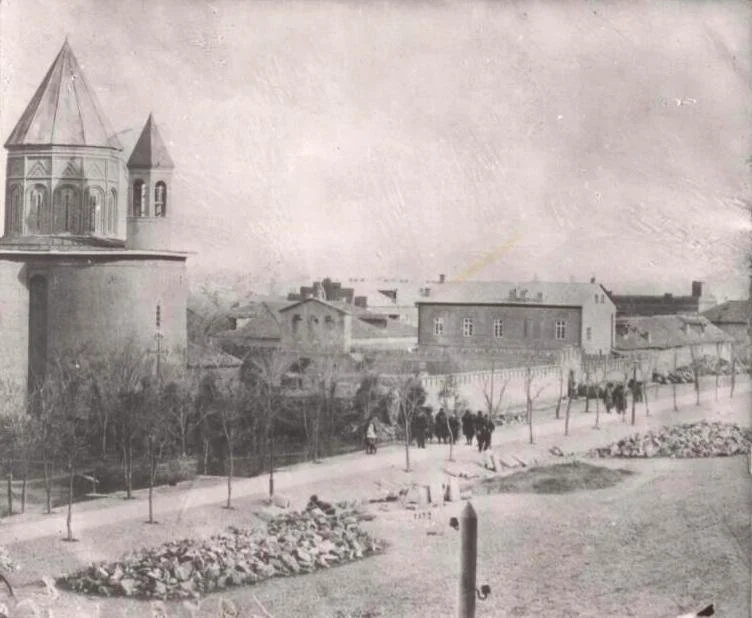 Kashveti iglesia (3).jpg