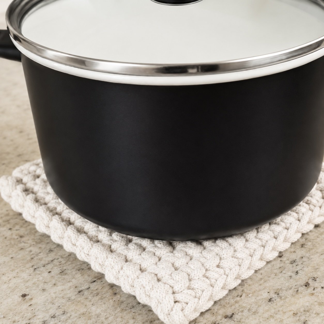 elegant white natural color trivet hot pad.jpg