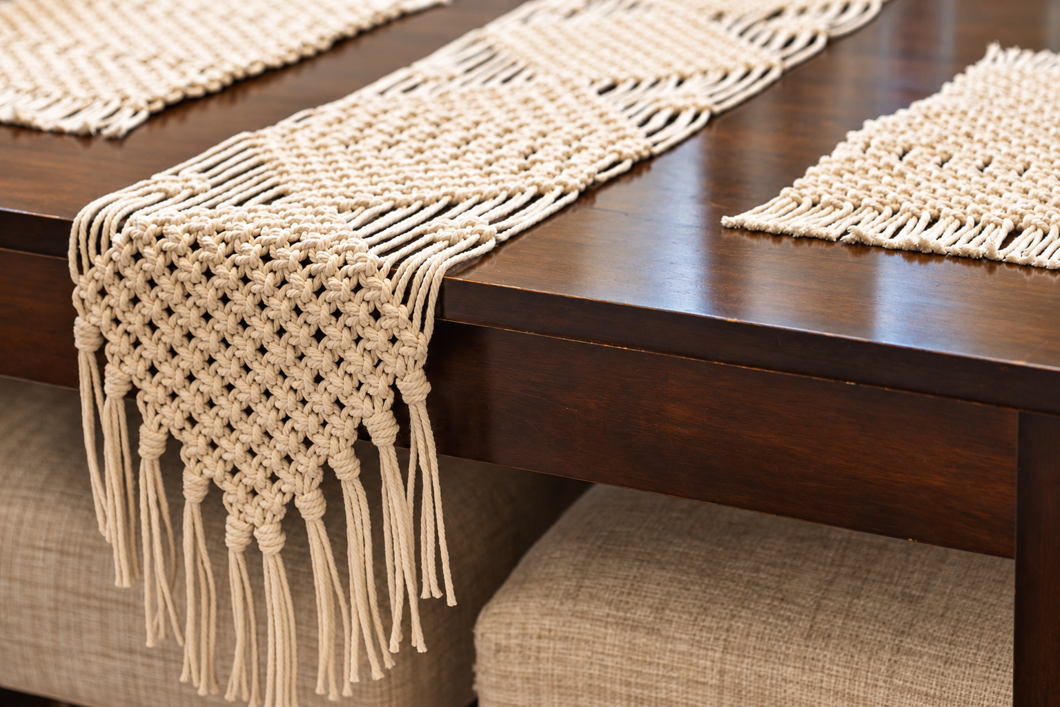 Boho-Macramé-Runner.png