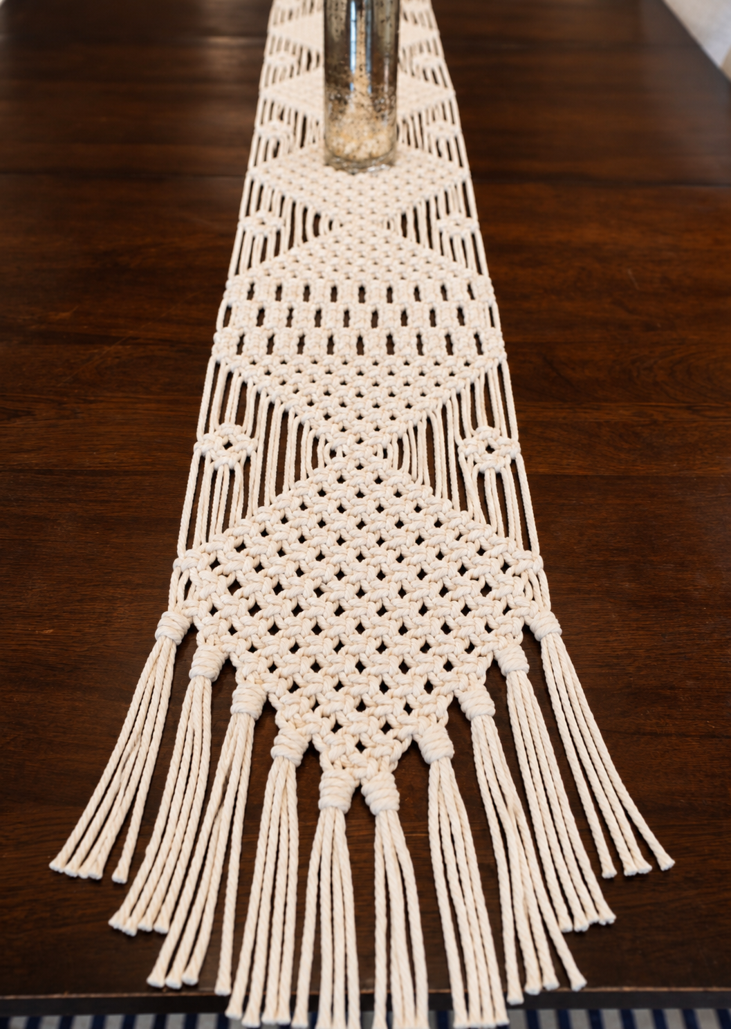 Rustic-Macramé-tableRunner.png